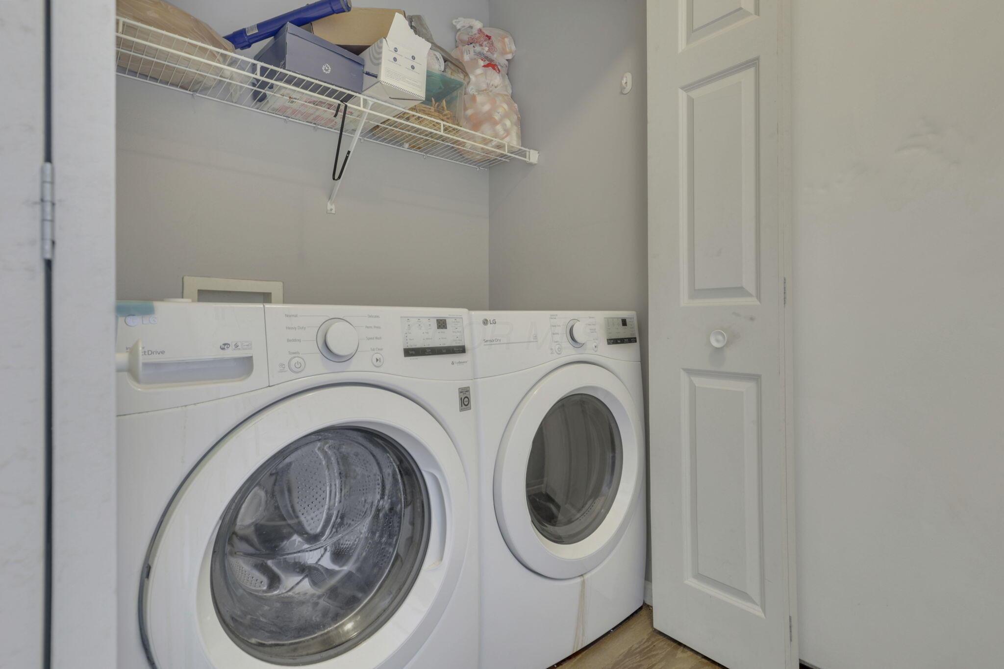 87 Knights Bridge Drive W Property Photo 32