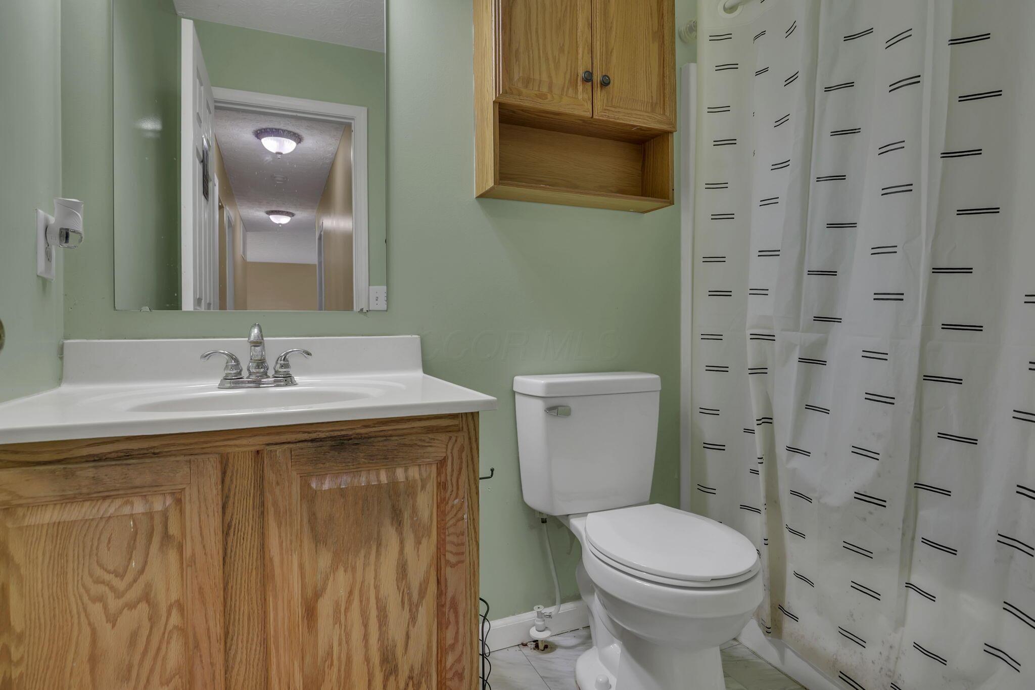 87 Knights Bridge Drive W Property Photo 38