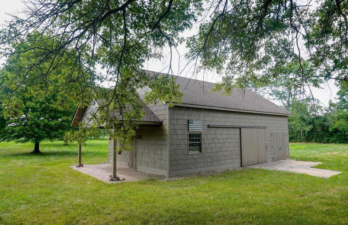 1520 Hiner Road Property Photo 9