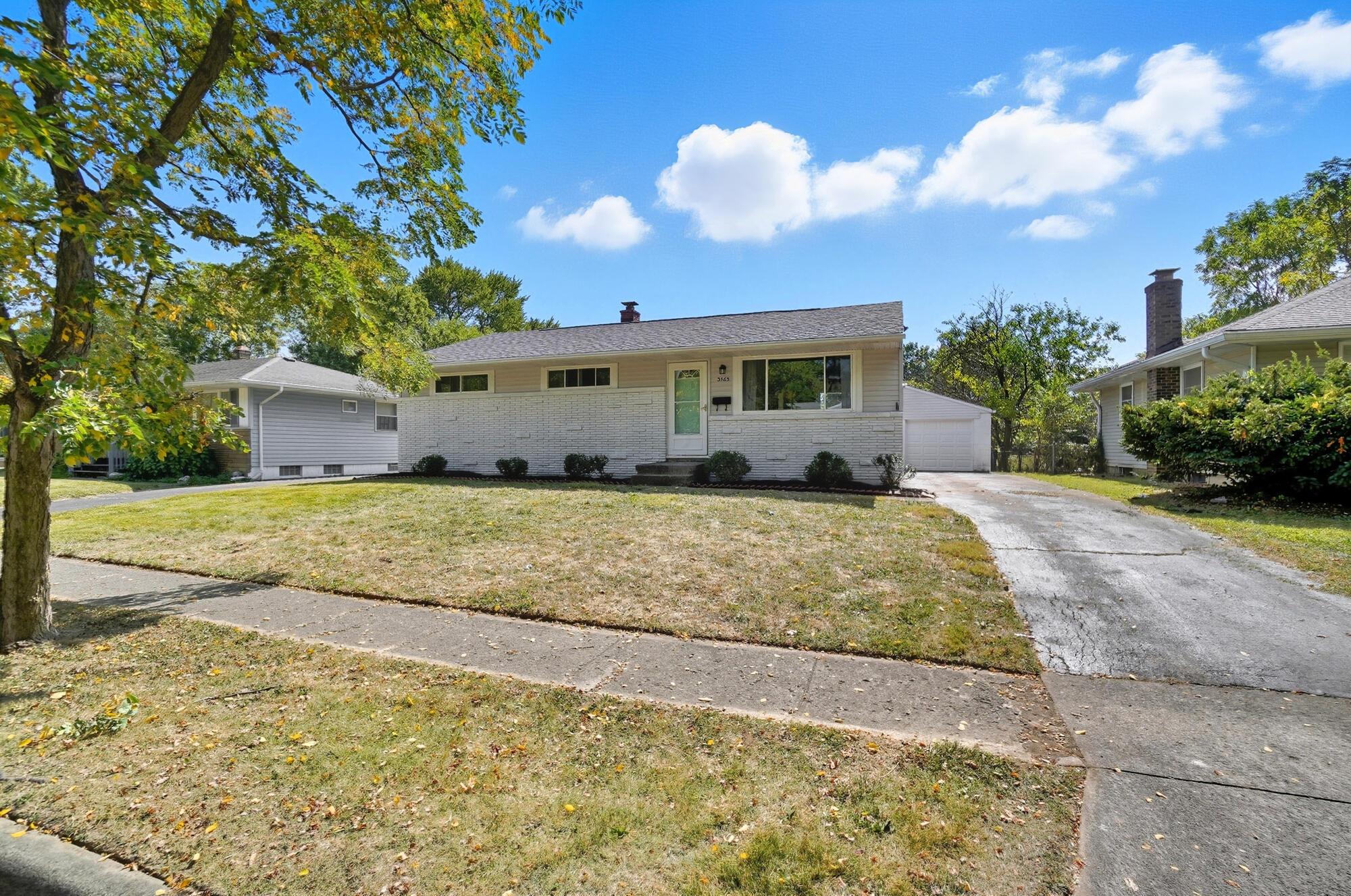 3563 Astor Avenue Property Photo 3