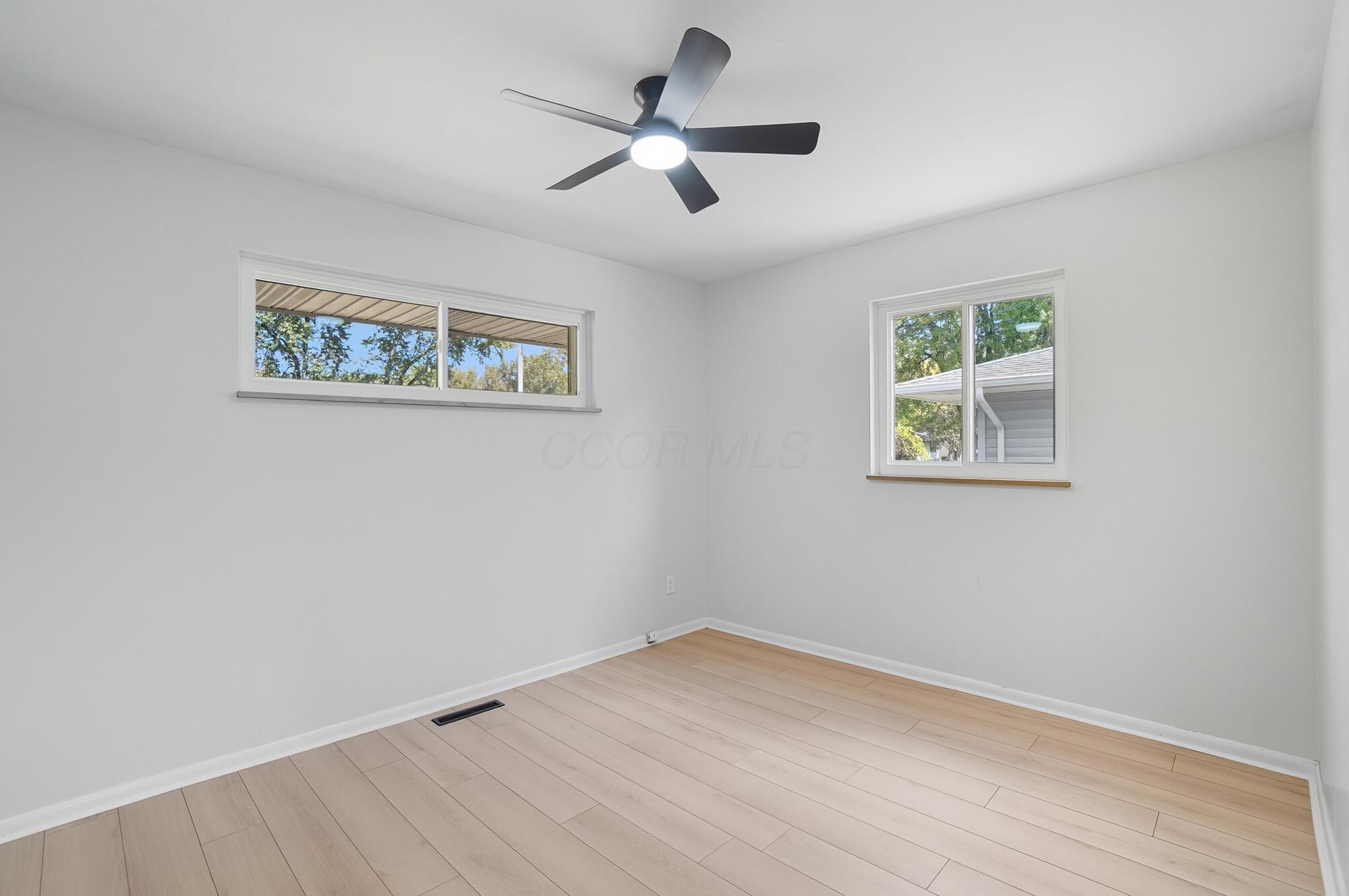 3563 Astor Avenue Property Photo 20