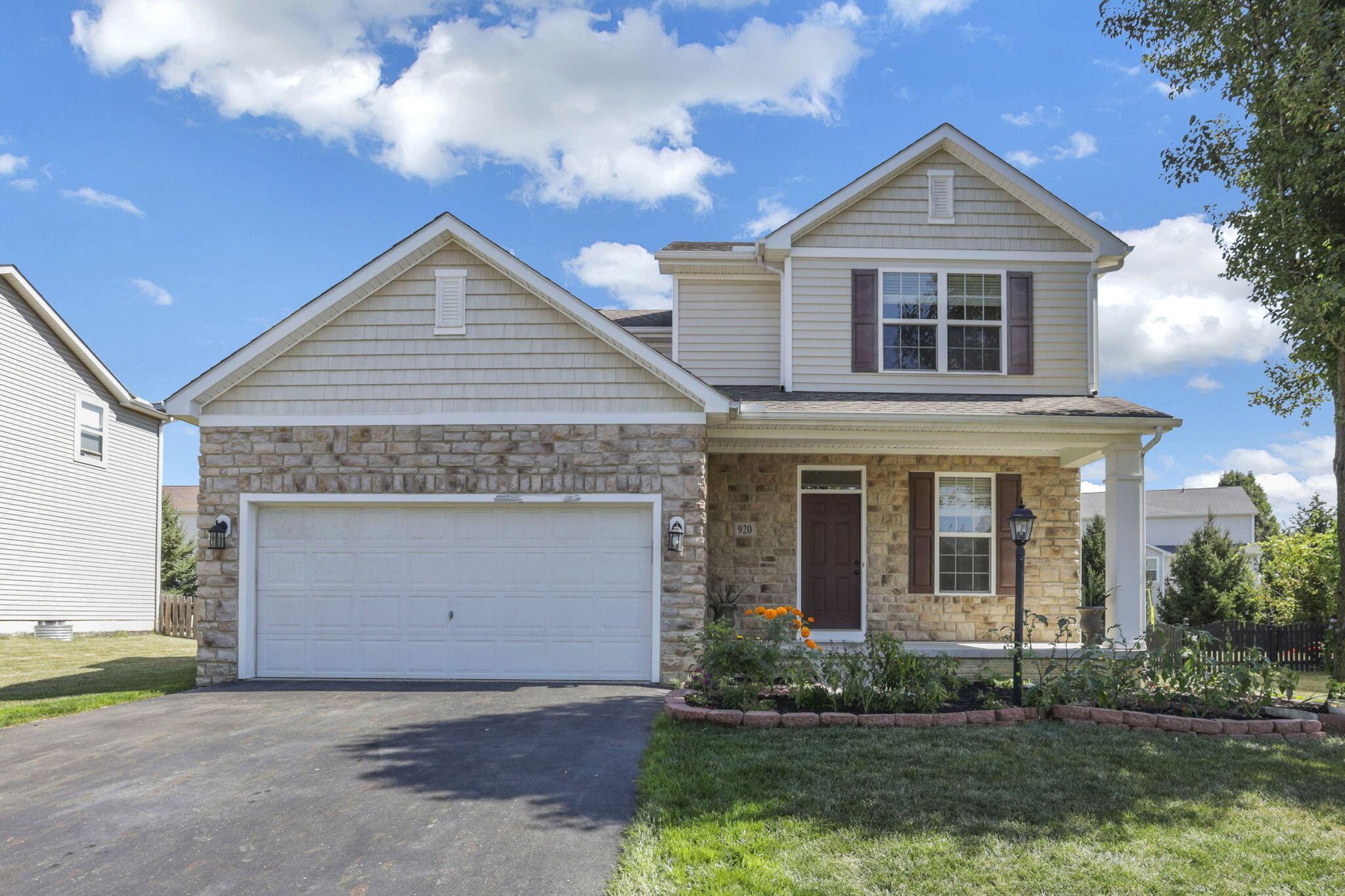 920 Fresno Street Property Photo 1