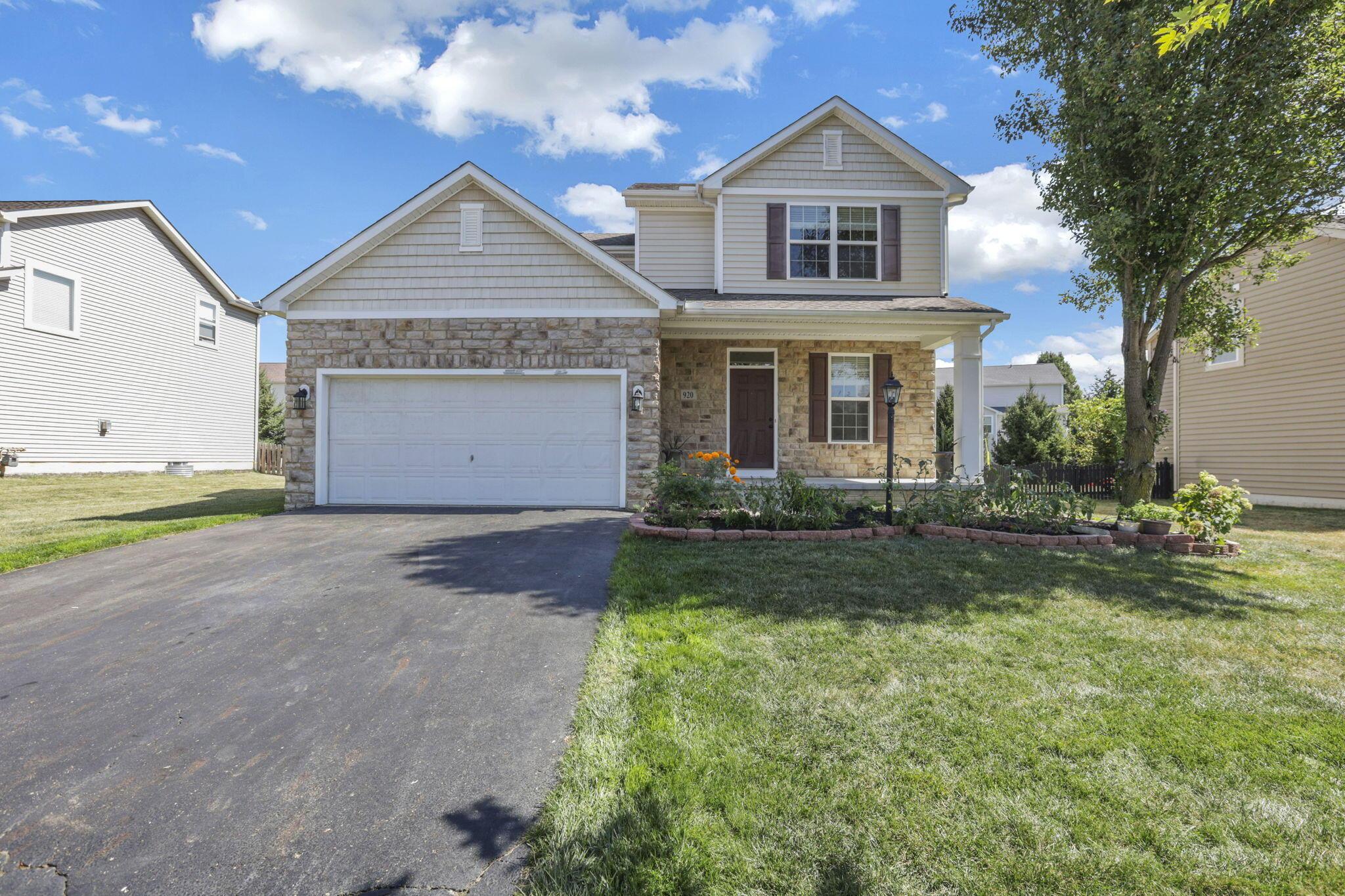 920 Fresno Street Property Photo 2