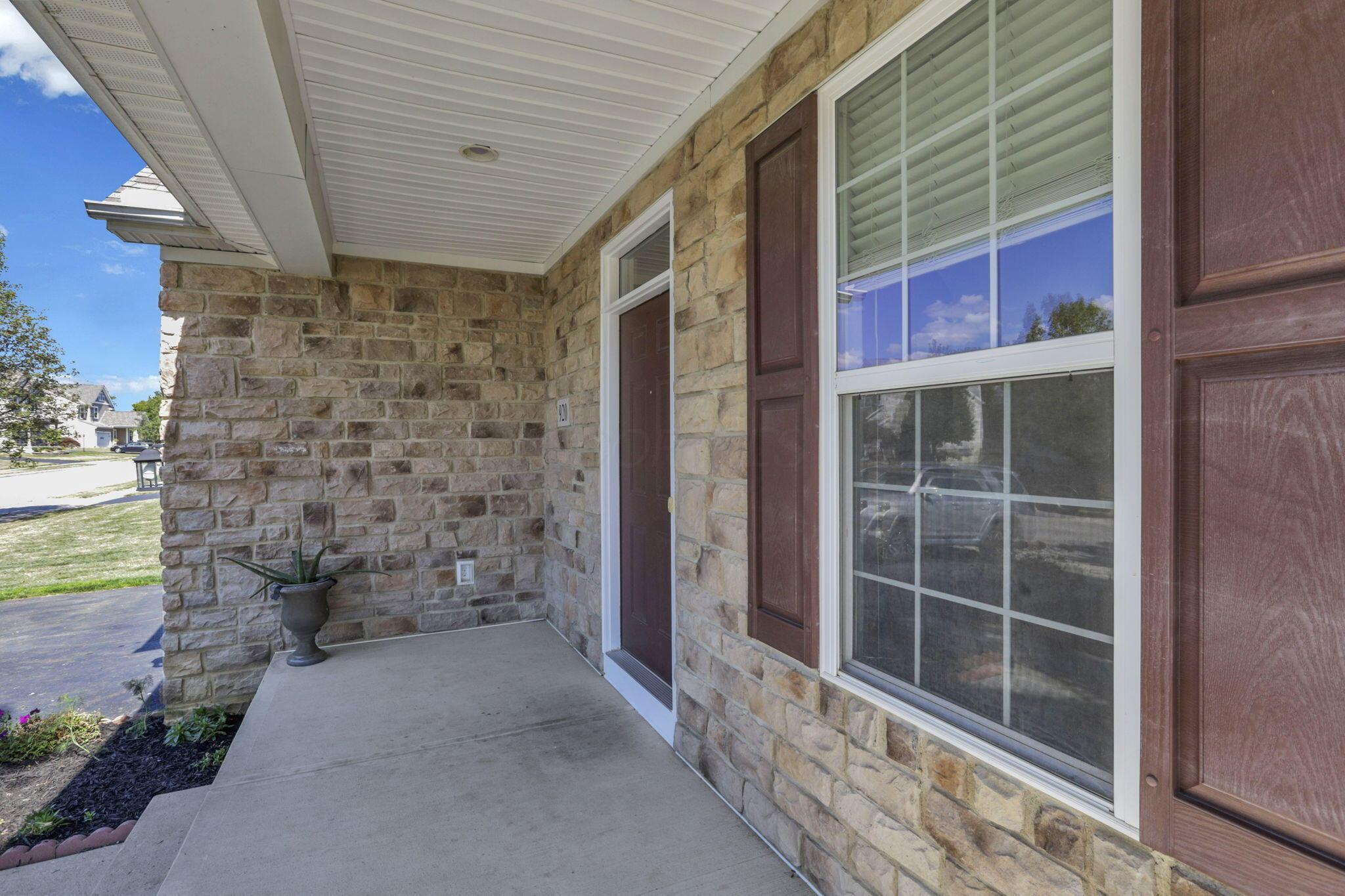 920 Fresno Street Property Photo 7