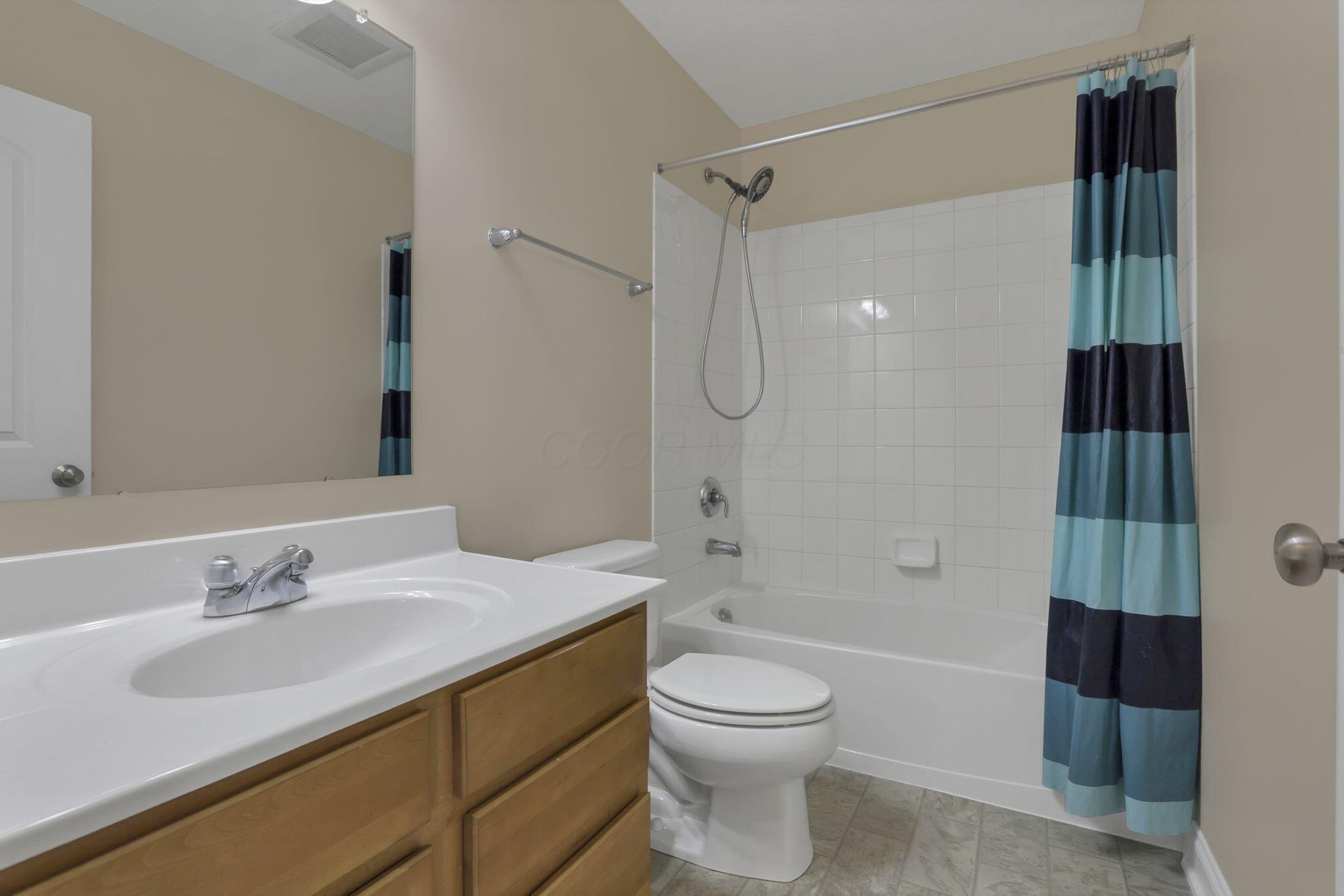 920 Fresno Street Property Photo 39