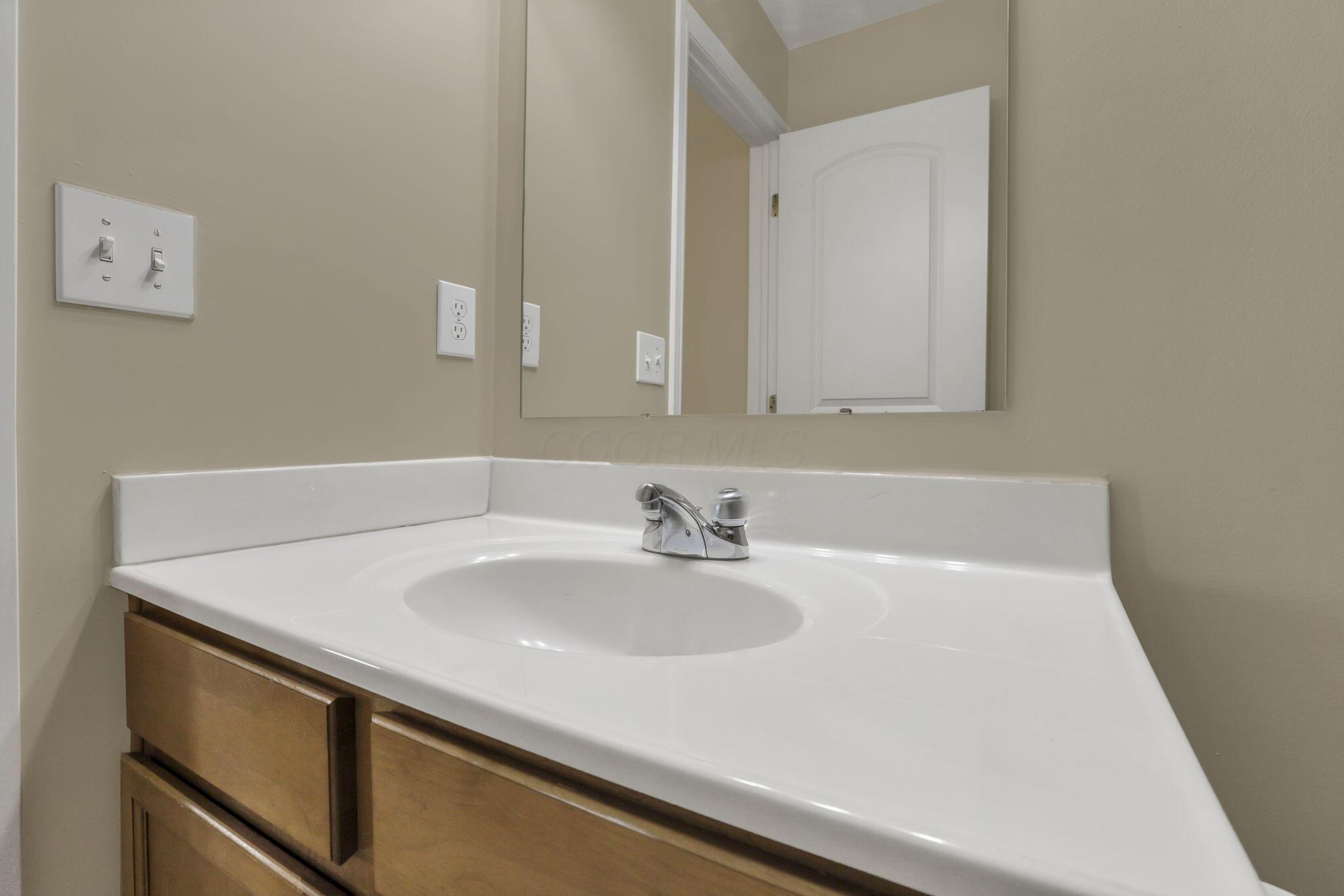 920 Fresno Street Property Photo 40