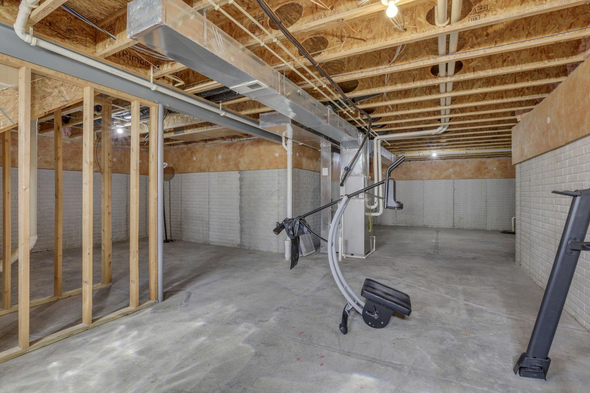 920 Fresno Street Property Photo 42