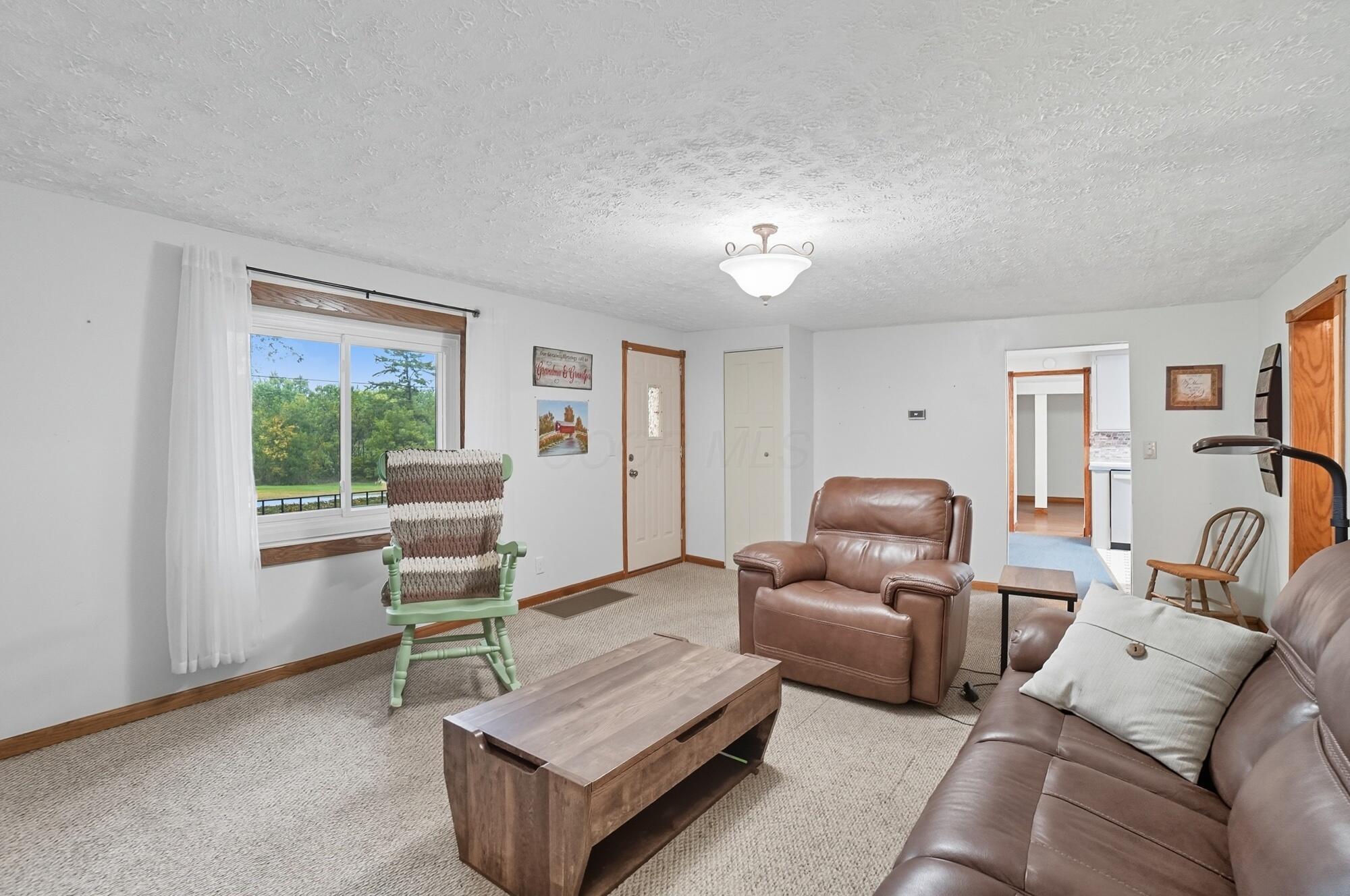 1587 Somerlot Hoffman Road W Property Photo 7