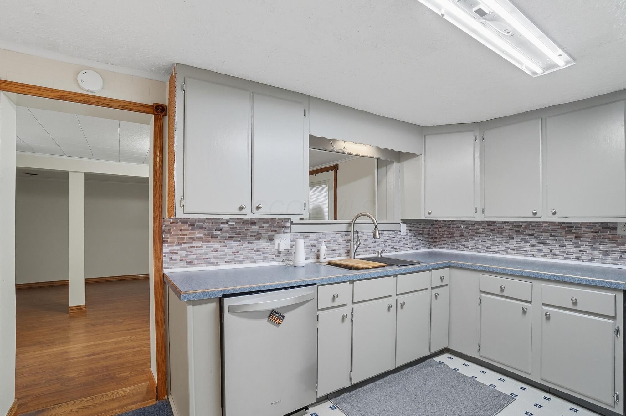 1587 Somerlot Hoffman Road W Property Photo 10