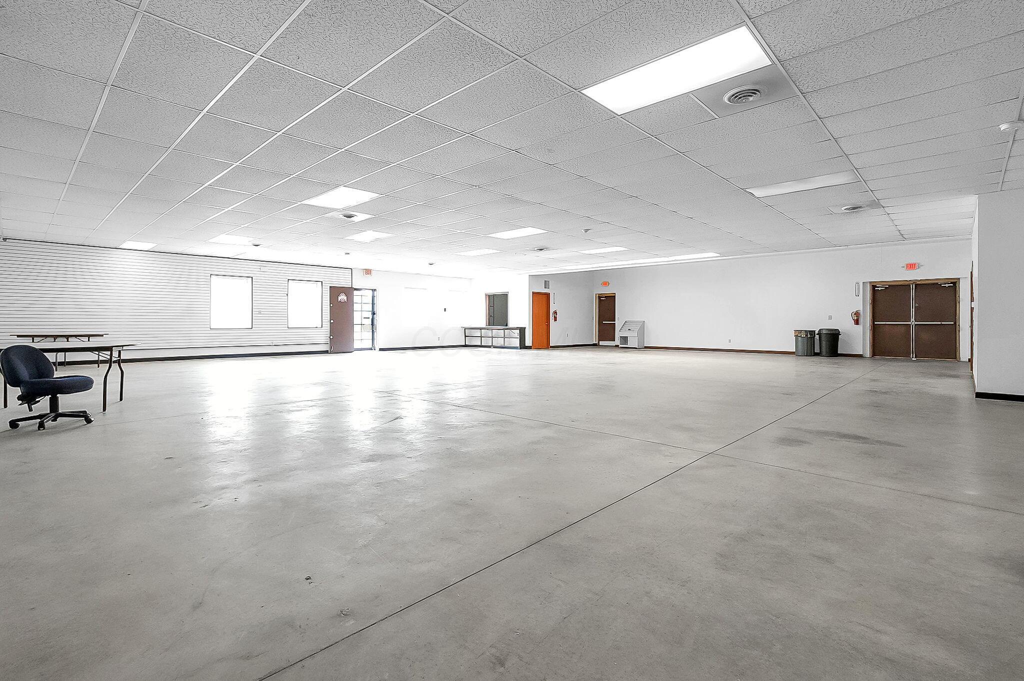 411 S Central Avenue Property Photo 7