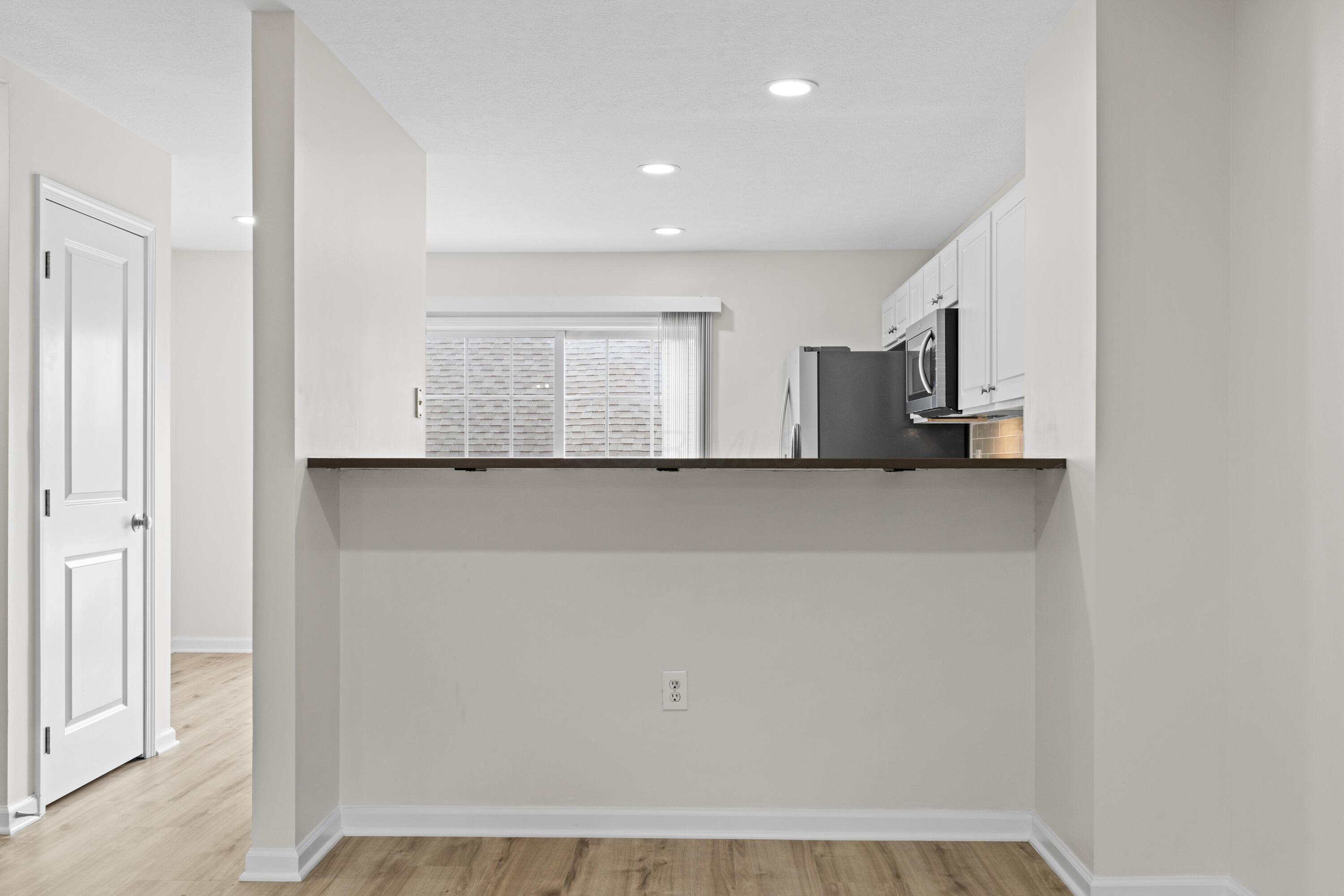 5280 Cross River Falls Boulevard, 33 Property Photo 7