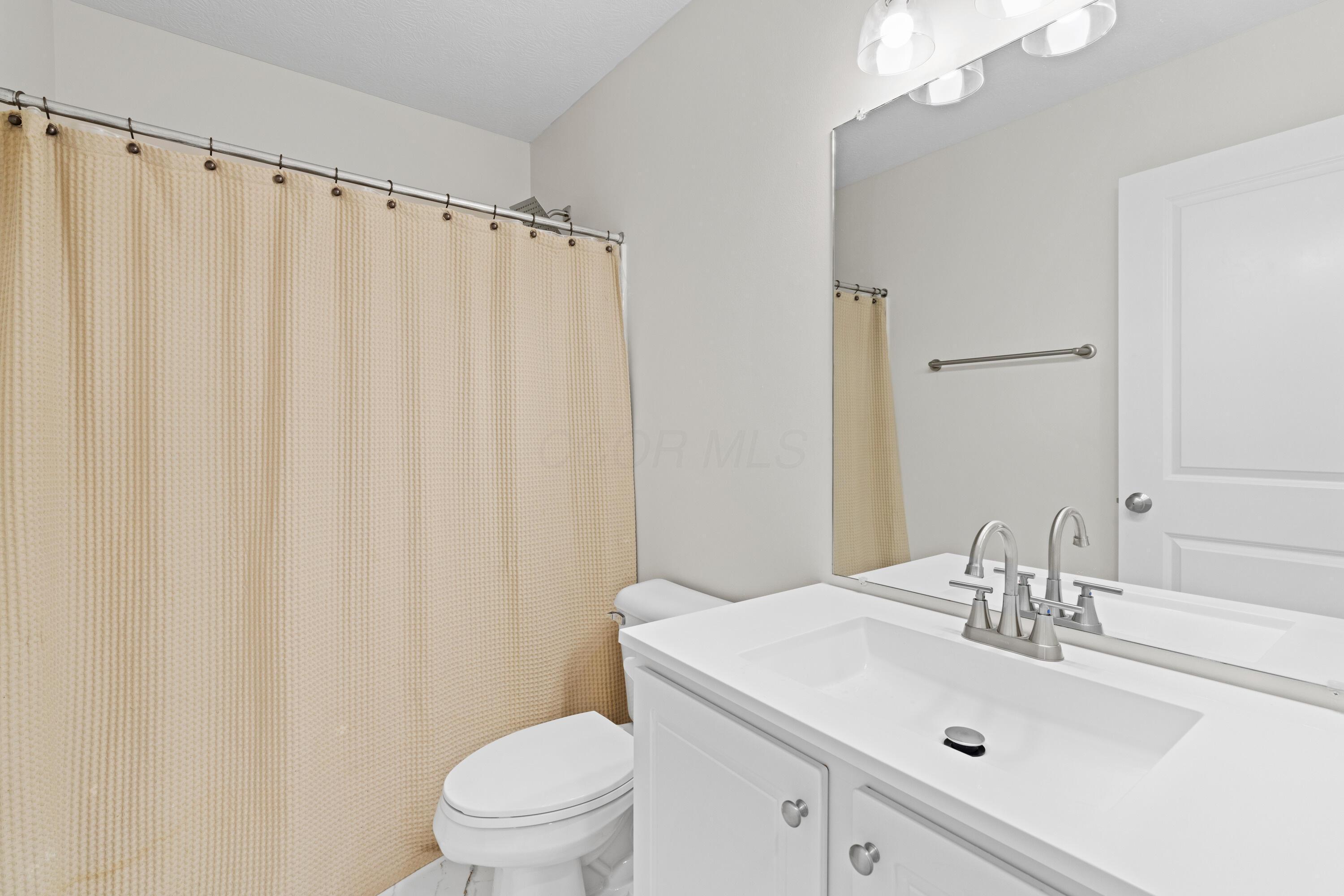 5280 Cross River Falls Boulevard, 33 Property Photo 18