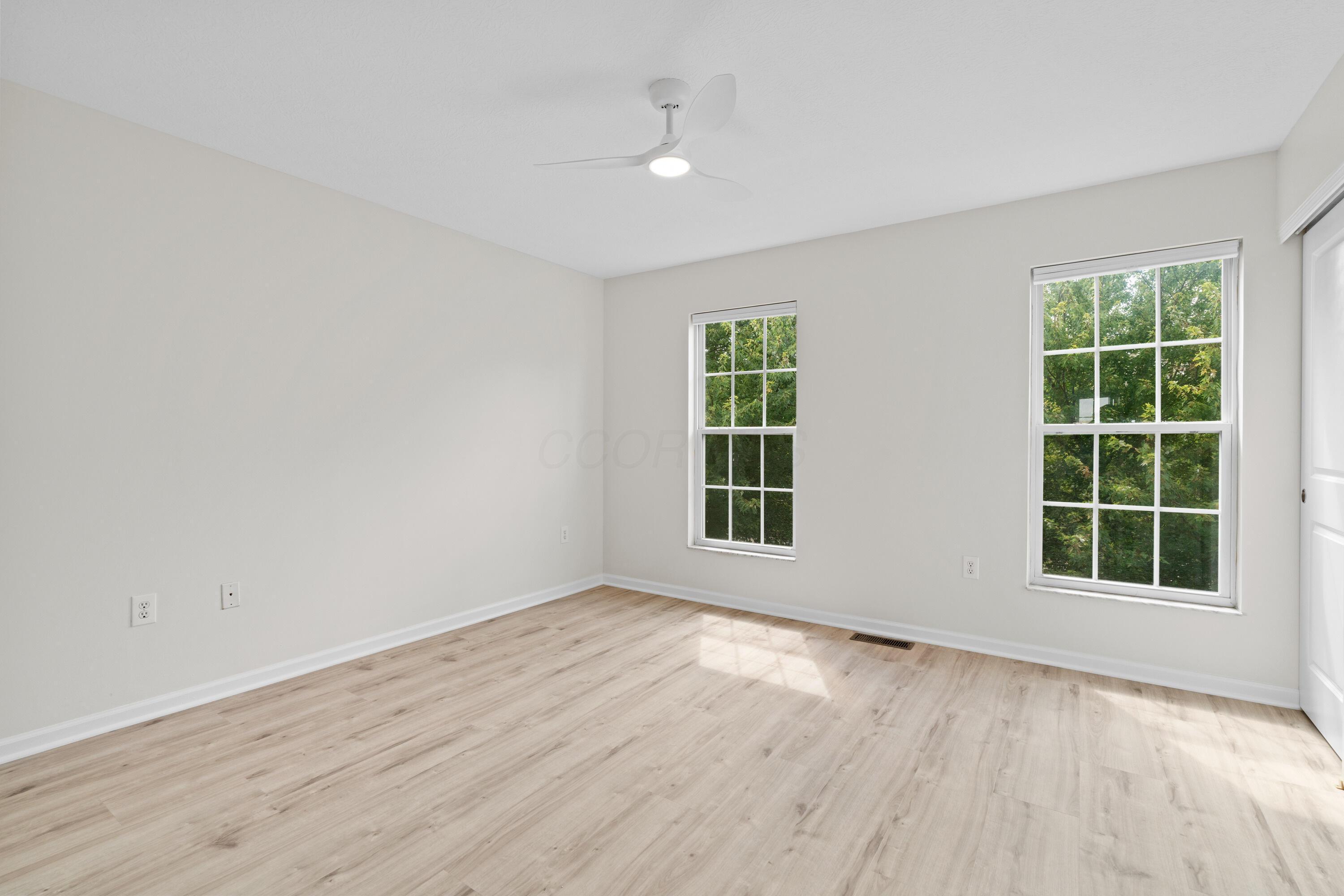 5280 Cross River Falls Boulevard, 33 Property Photo 20