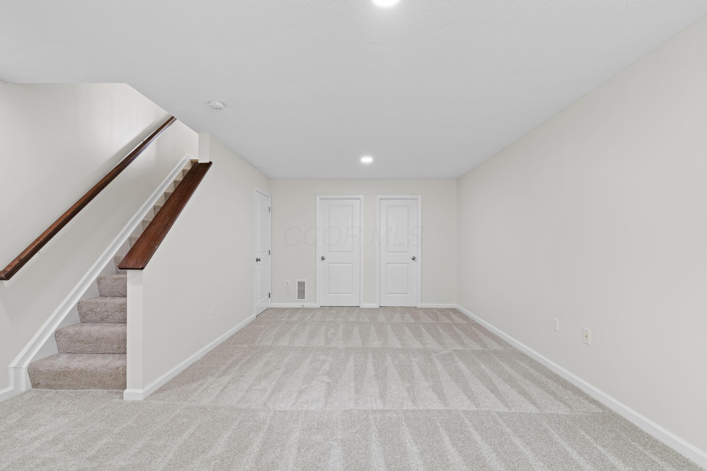 5280 Cross River Falls Boulevard, 33 Property Photo 23