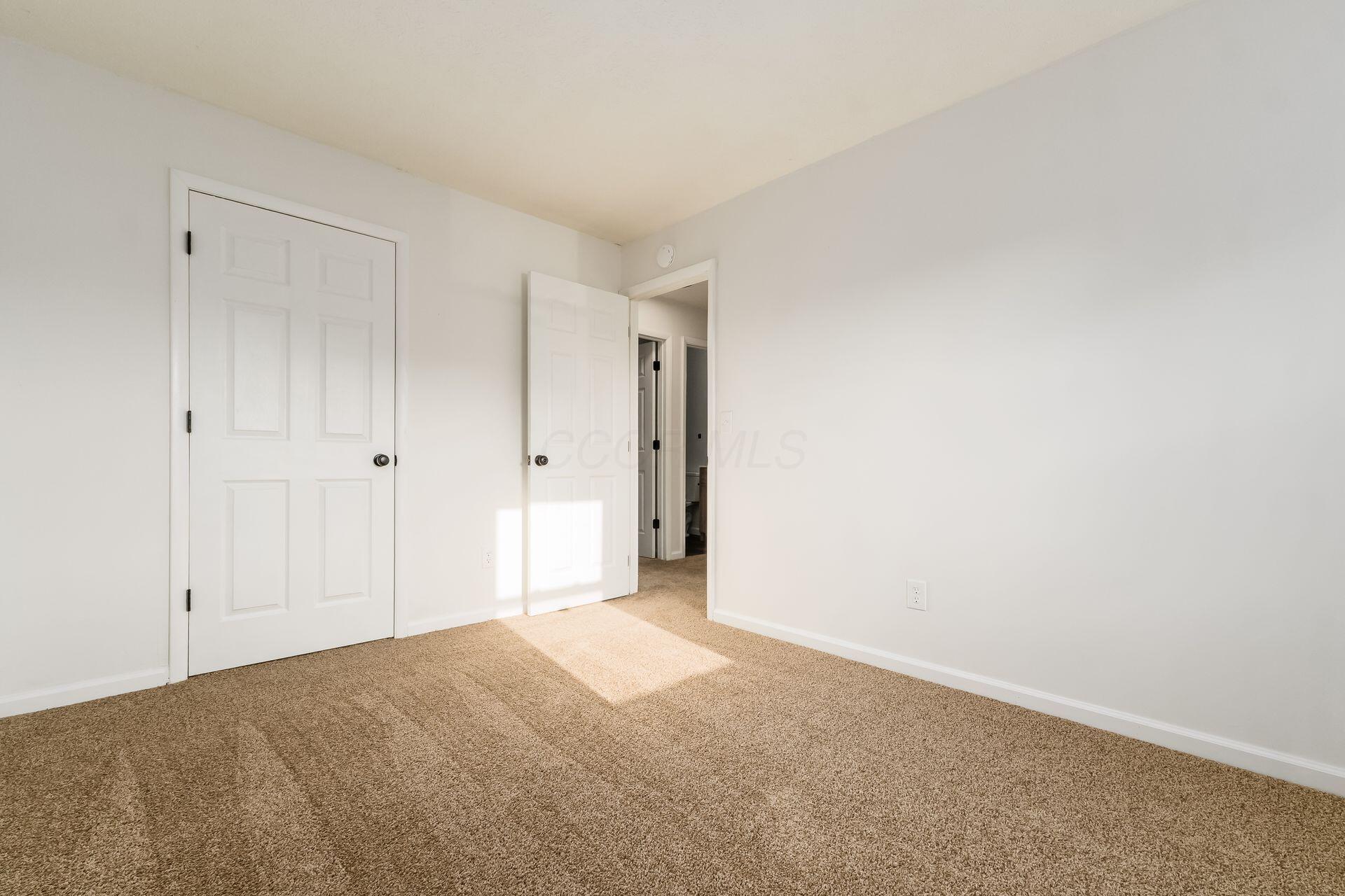 2731 Gatewood Road Property Photo 22