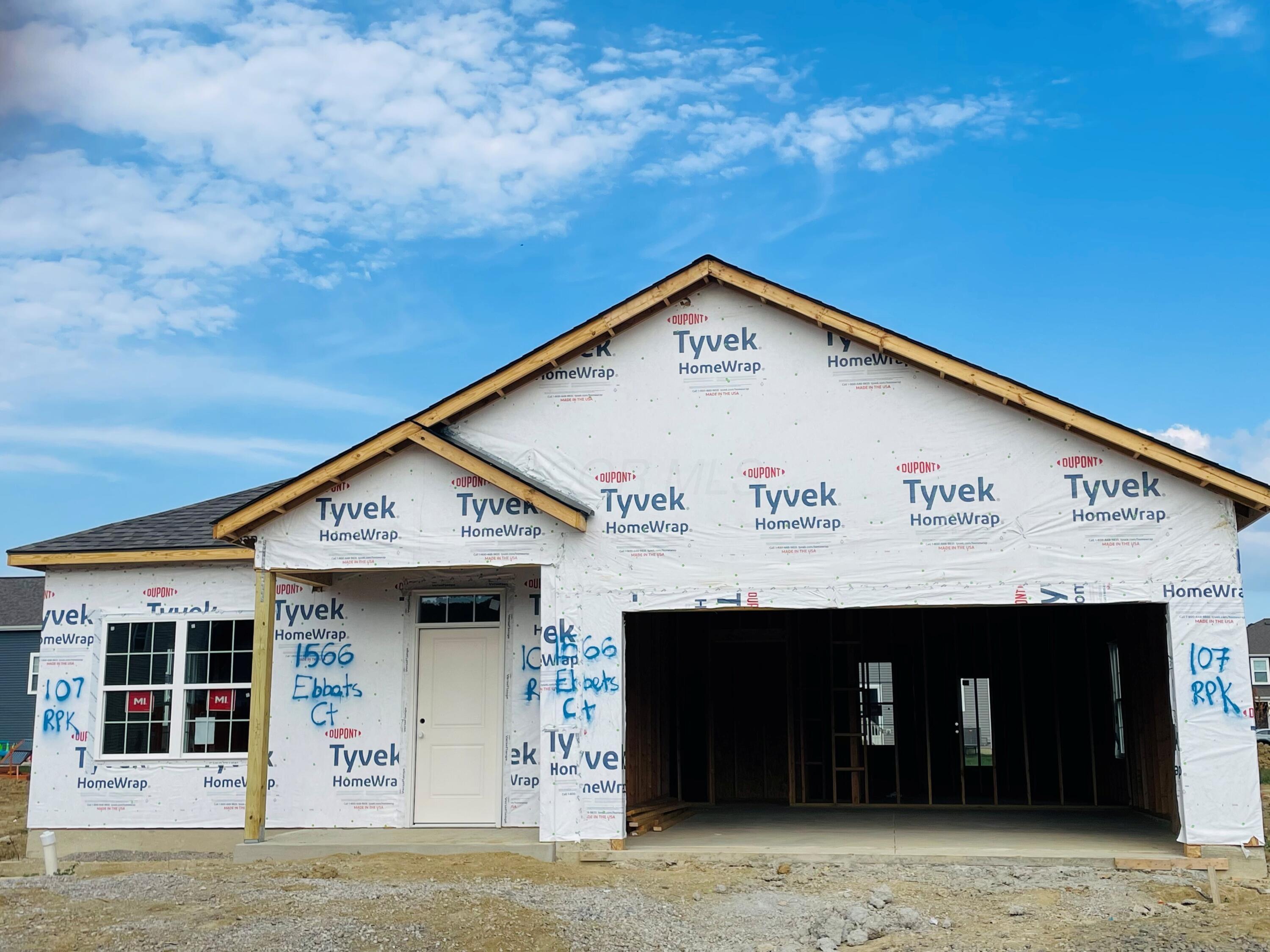 1566 Ebbets Court Property Photo 3