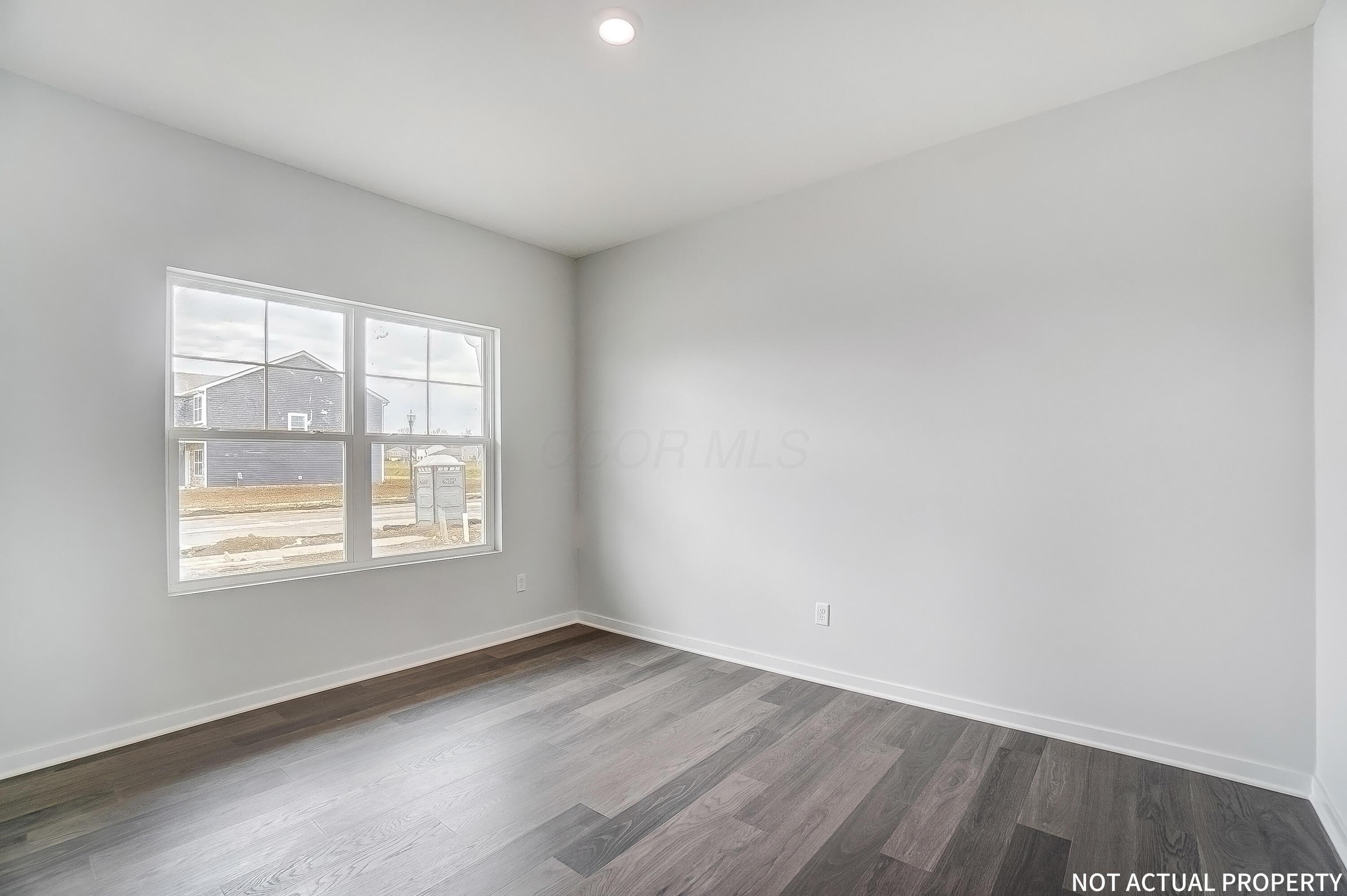 1252 Eagleton Blvd Property Photo 6