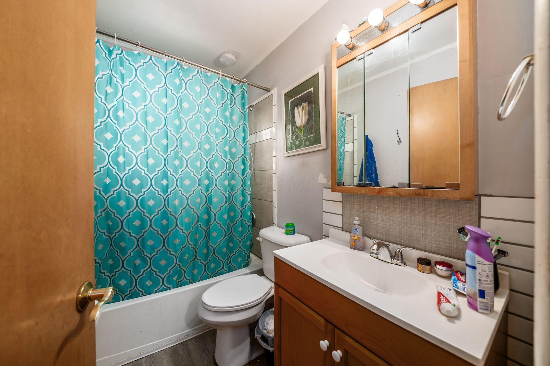 3749 Ganson Drive Property Photo 8