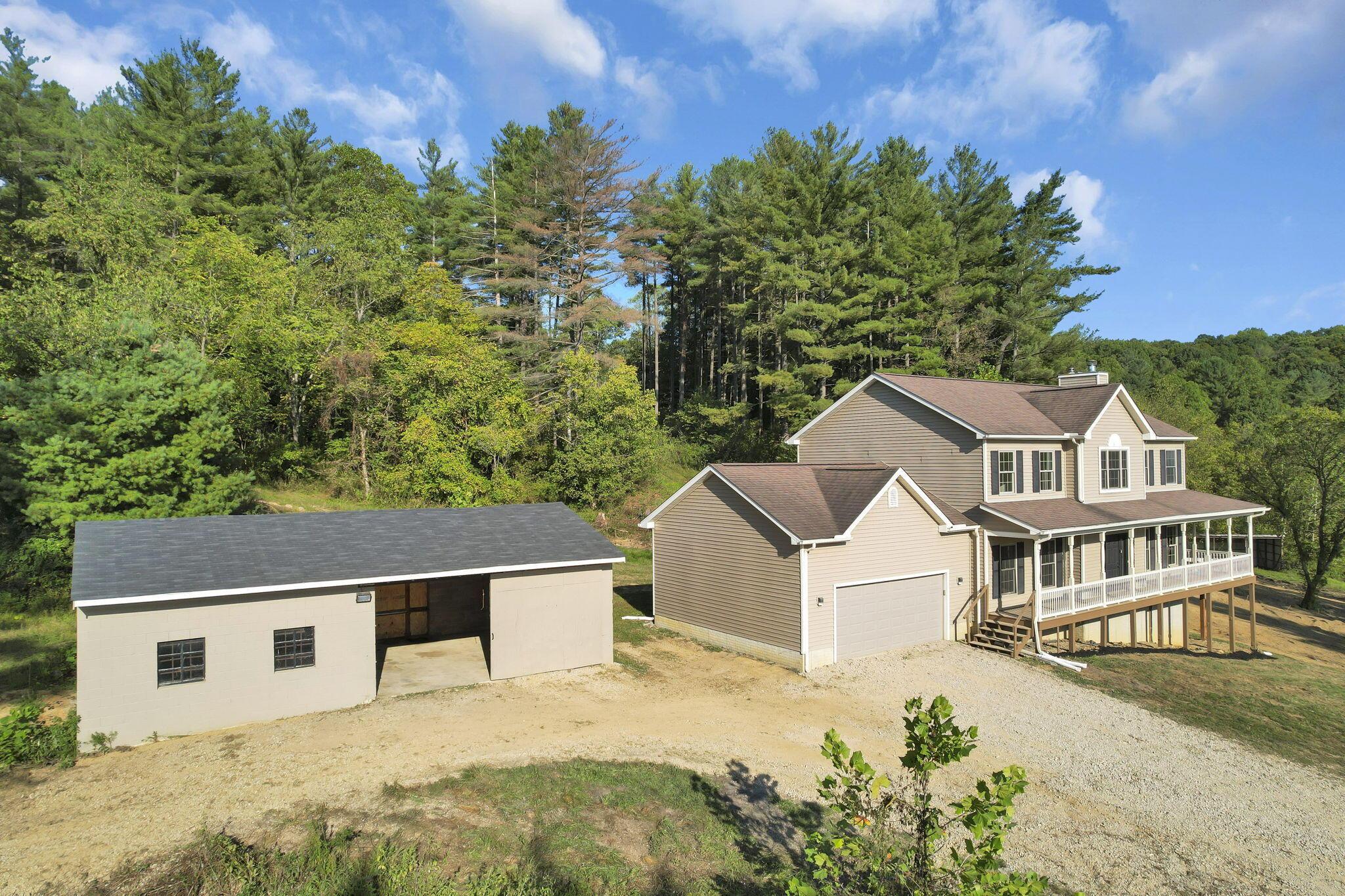 18522 Krafter Road Property Photo 7