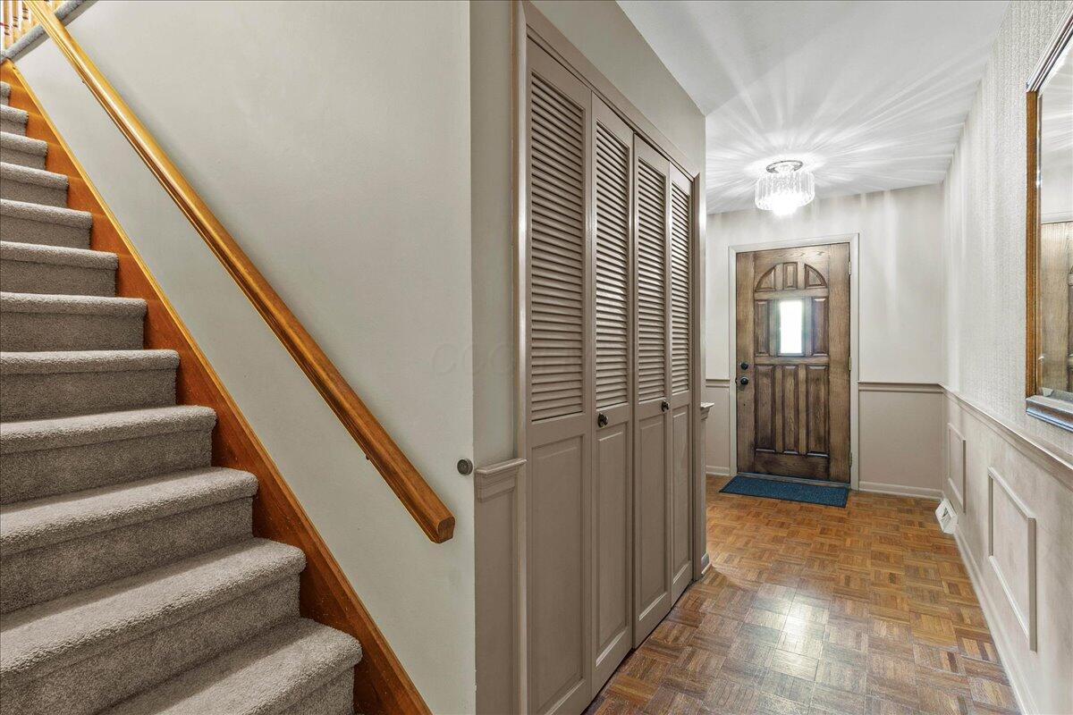 516 Hilltop Drive Property Photo 7