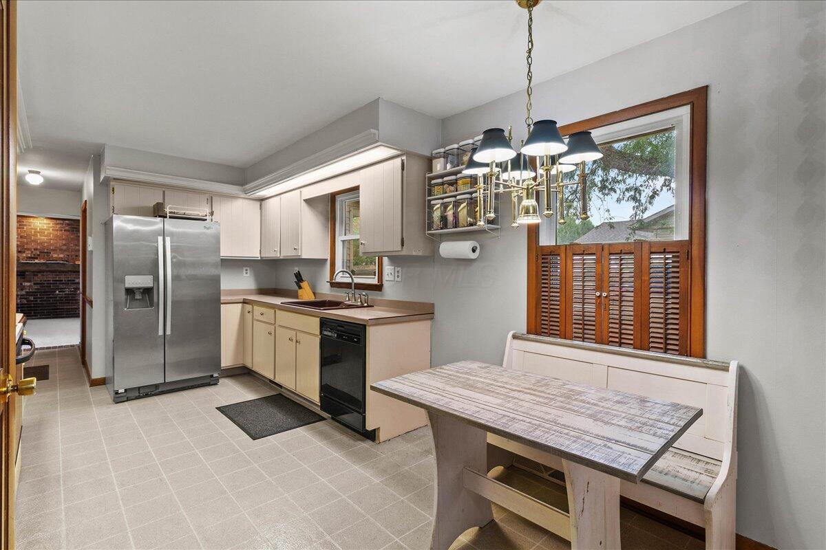 516 Hilltop Drive Property Photo 14