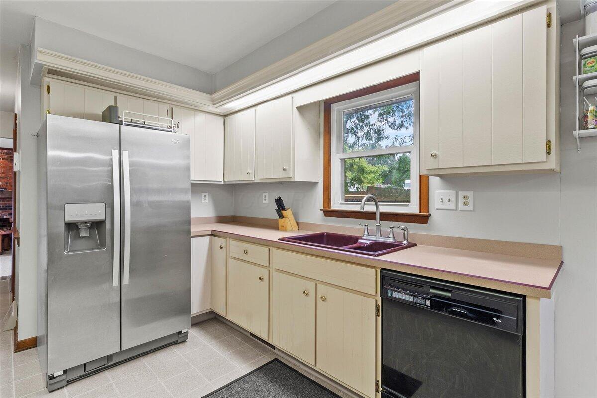 516 Hilltop Drive Property Photo 16