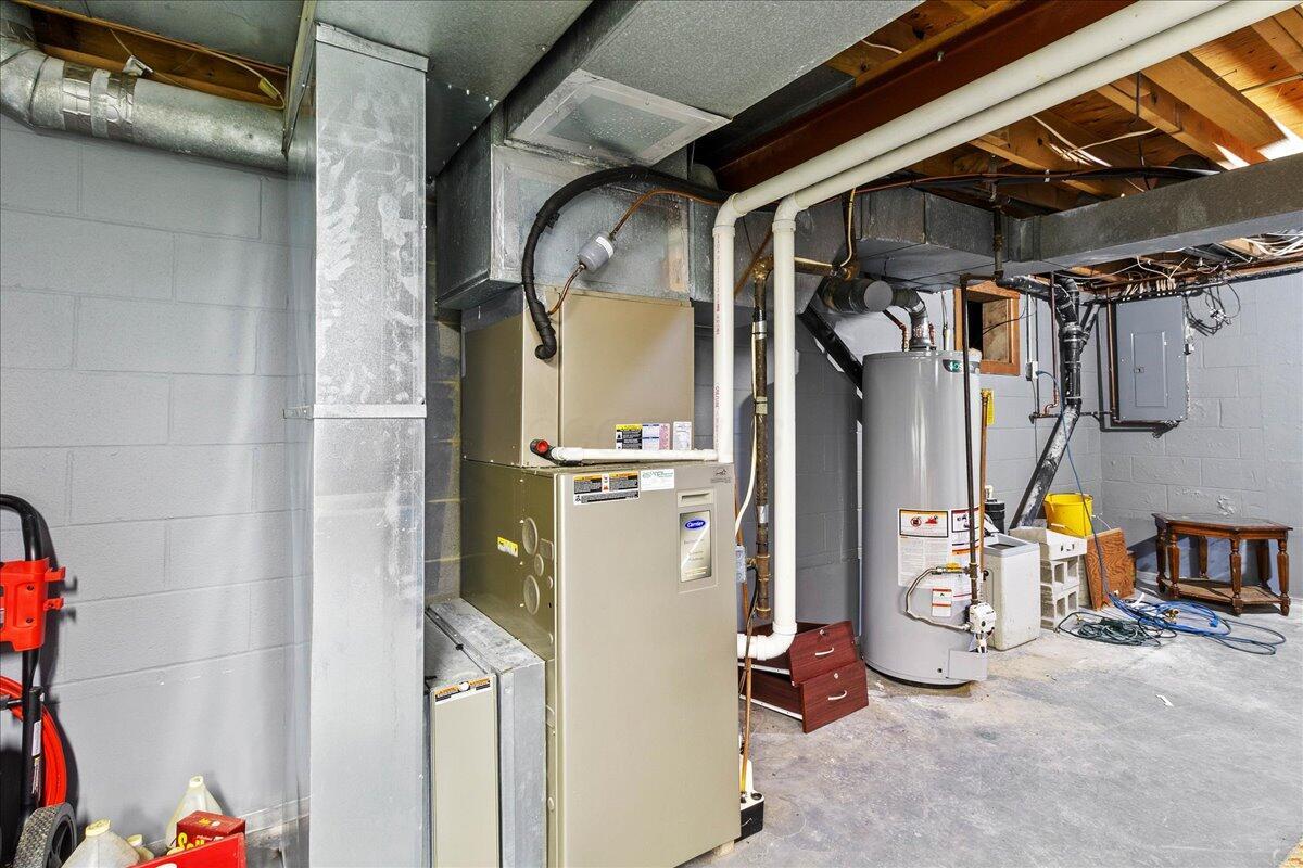 516 Hilltop Drive Property Photo 30