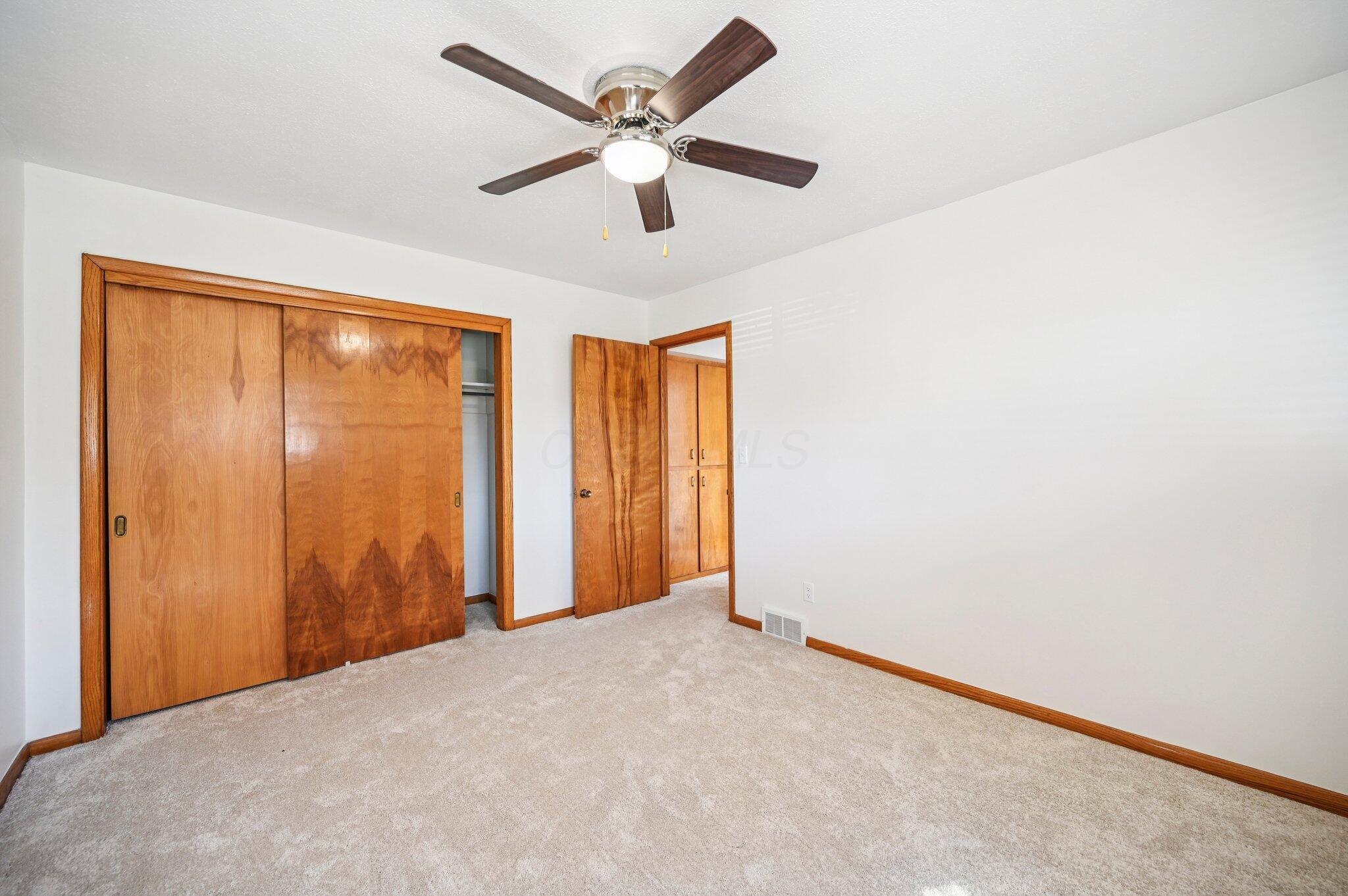 11608 Meadow Avenue Property Photo 15