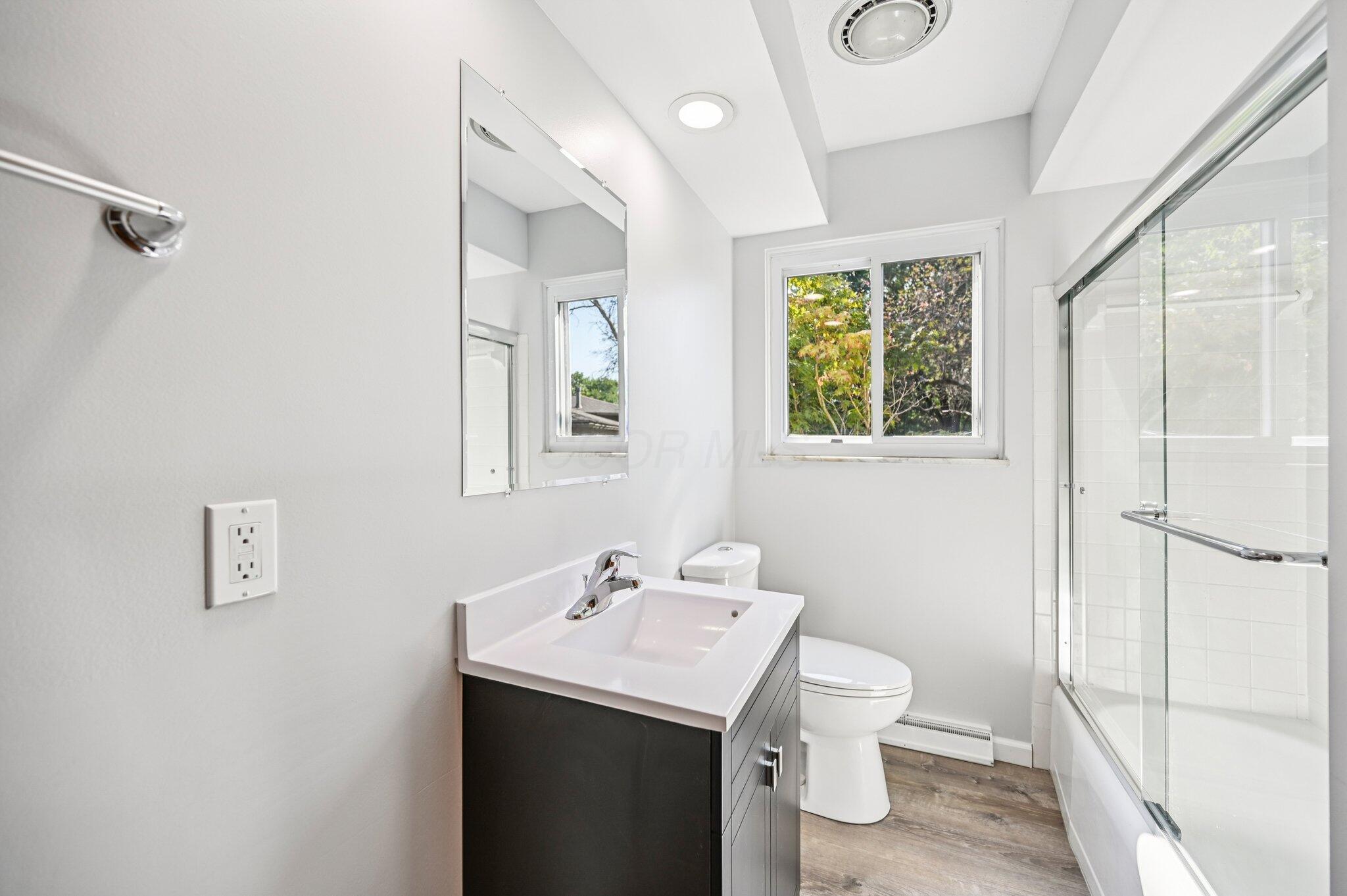 11608 Meadow Avenue Property Photo 16