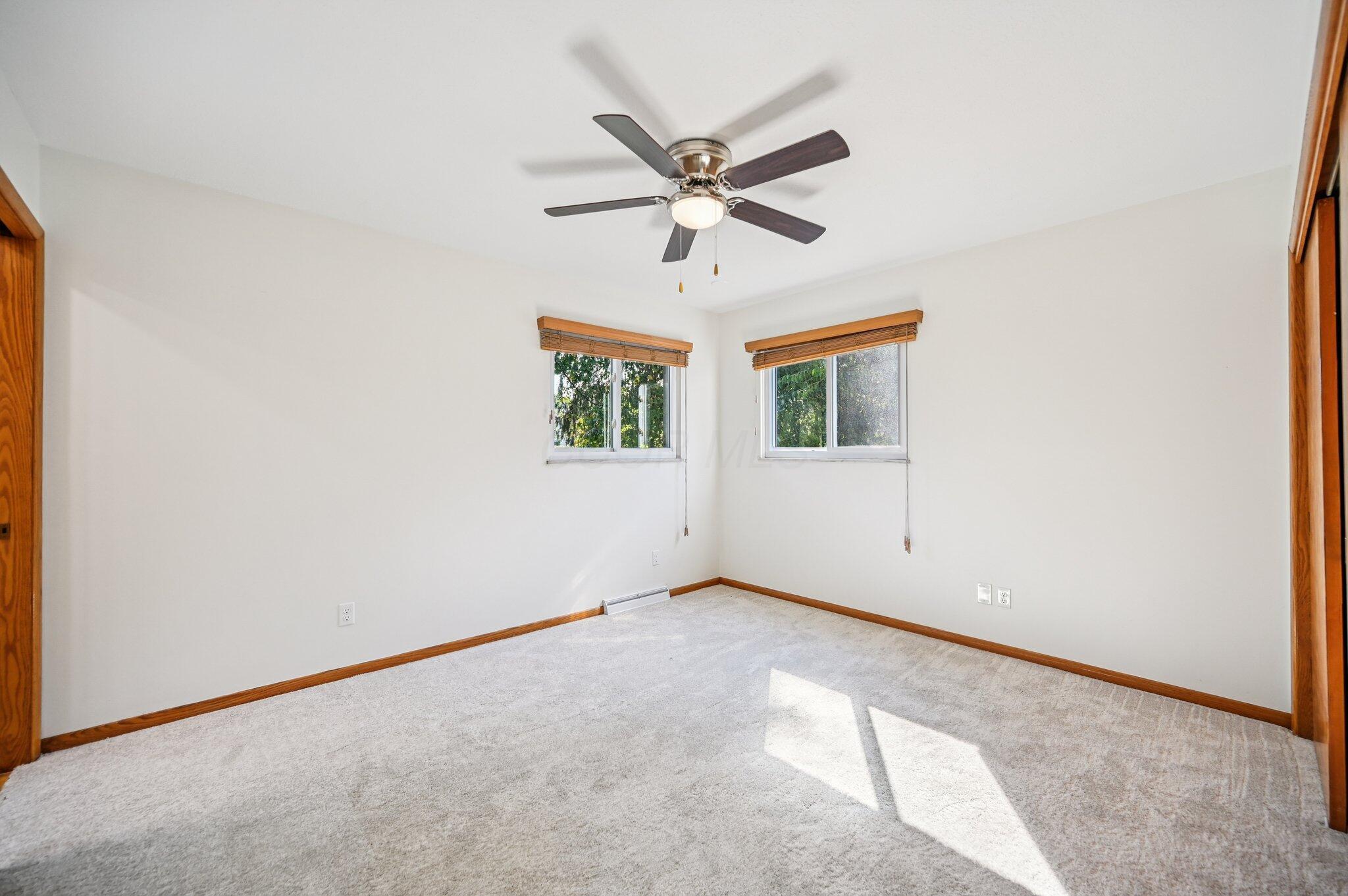 11608 Meadow Avenue Property Photo 18