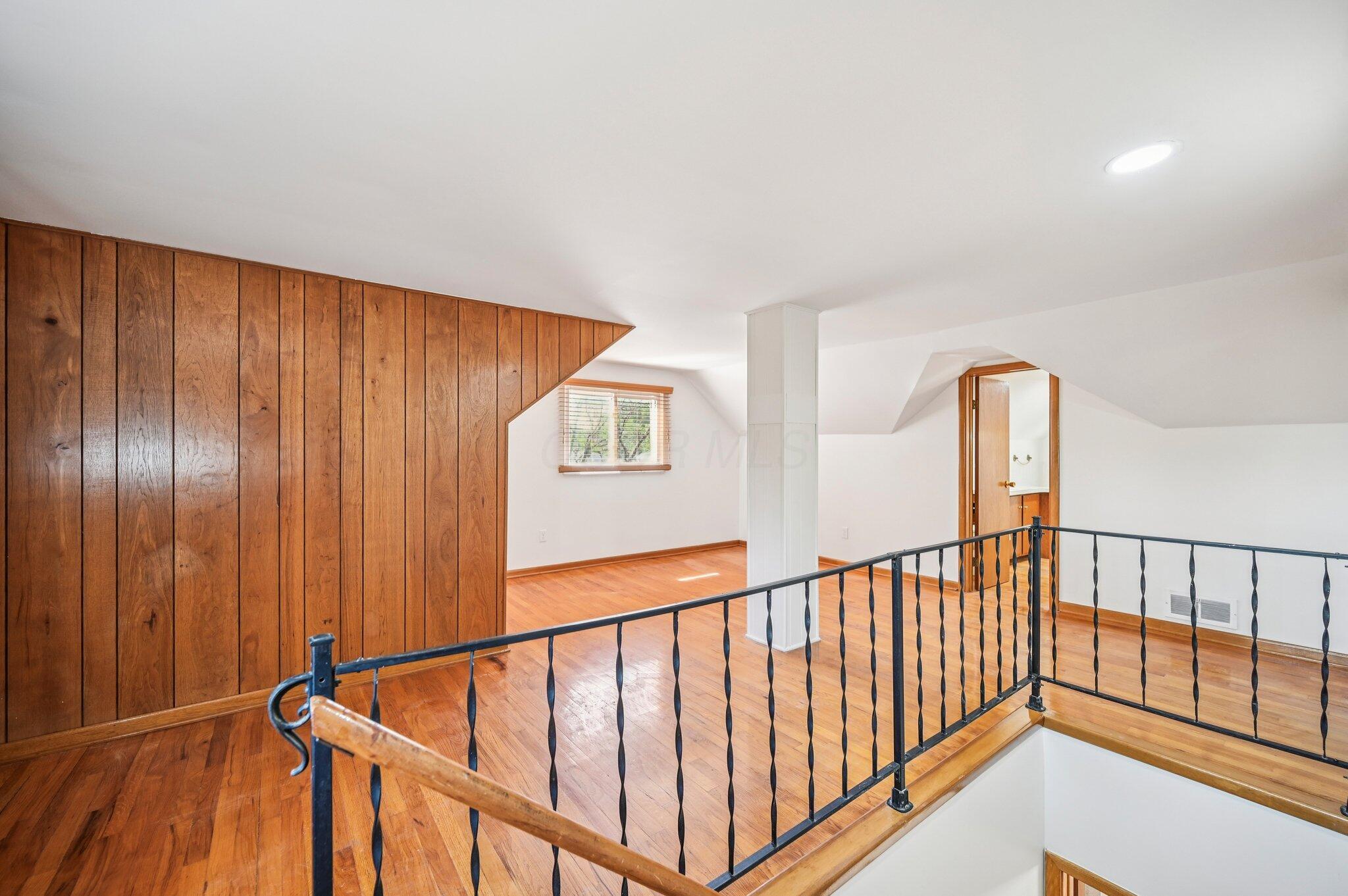 11608 Meadow Avenue Property Photo 20