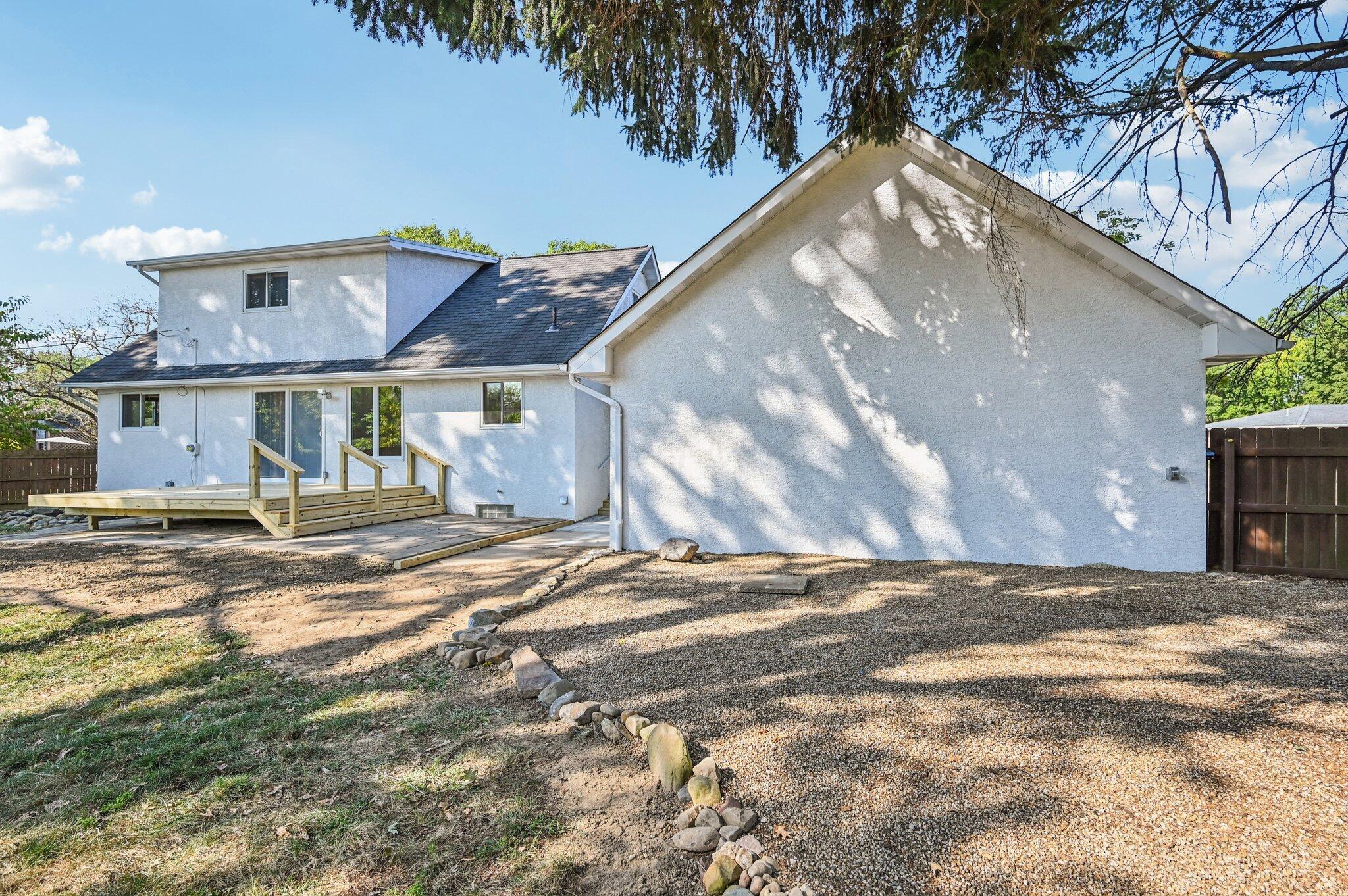 11608 Meadow Avenue Property Photo 36