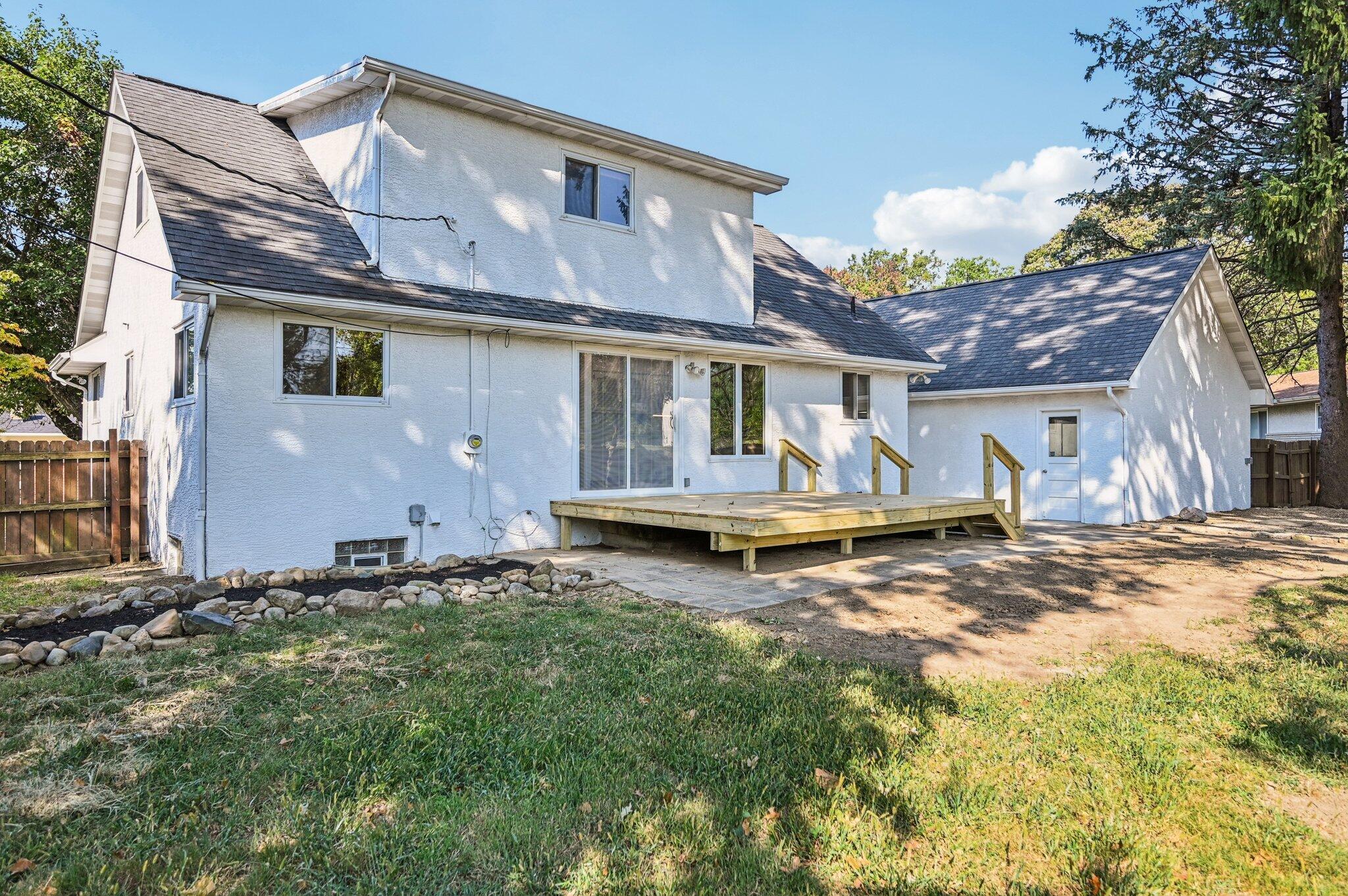 11608 Meadow Avenue Property Photo 38