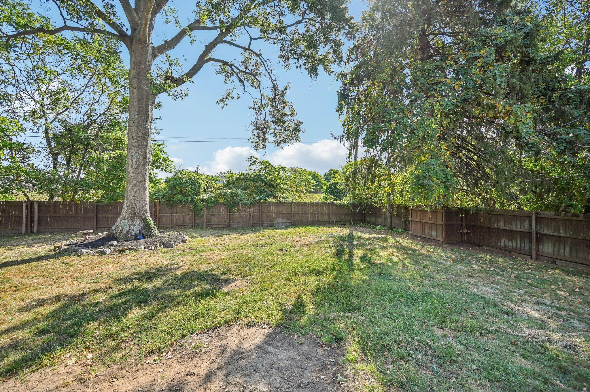 11608 Meadow Avenue Property Photo 41