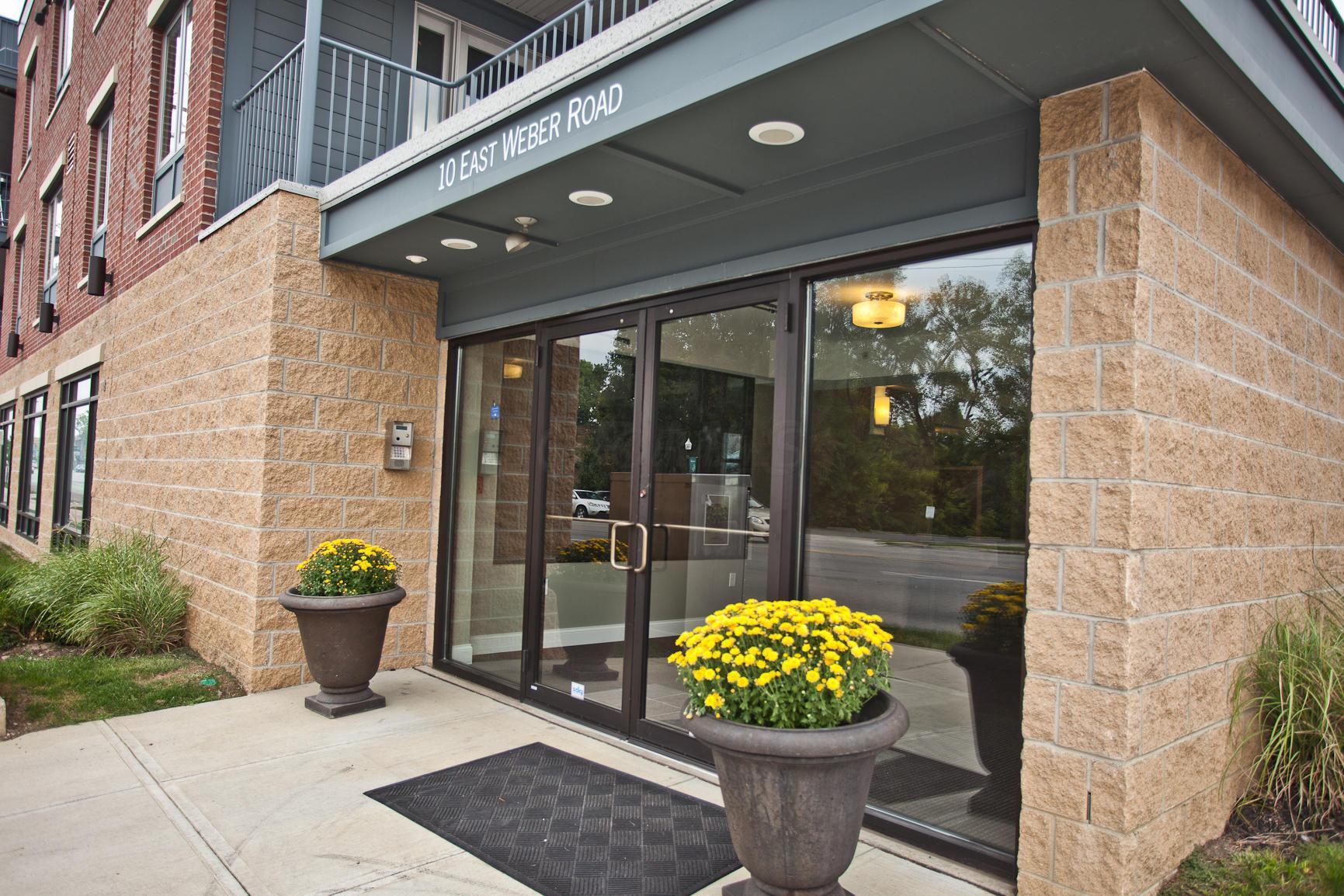 10 E Weber Road, 205 Property Photo 1