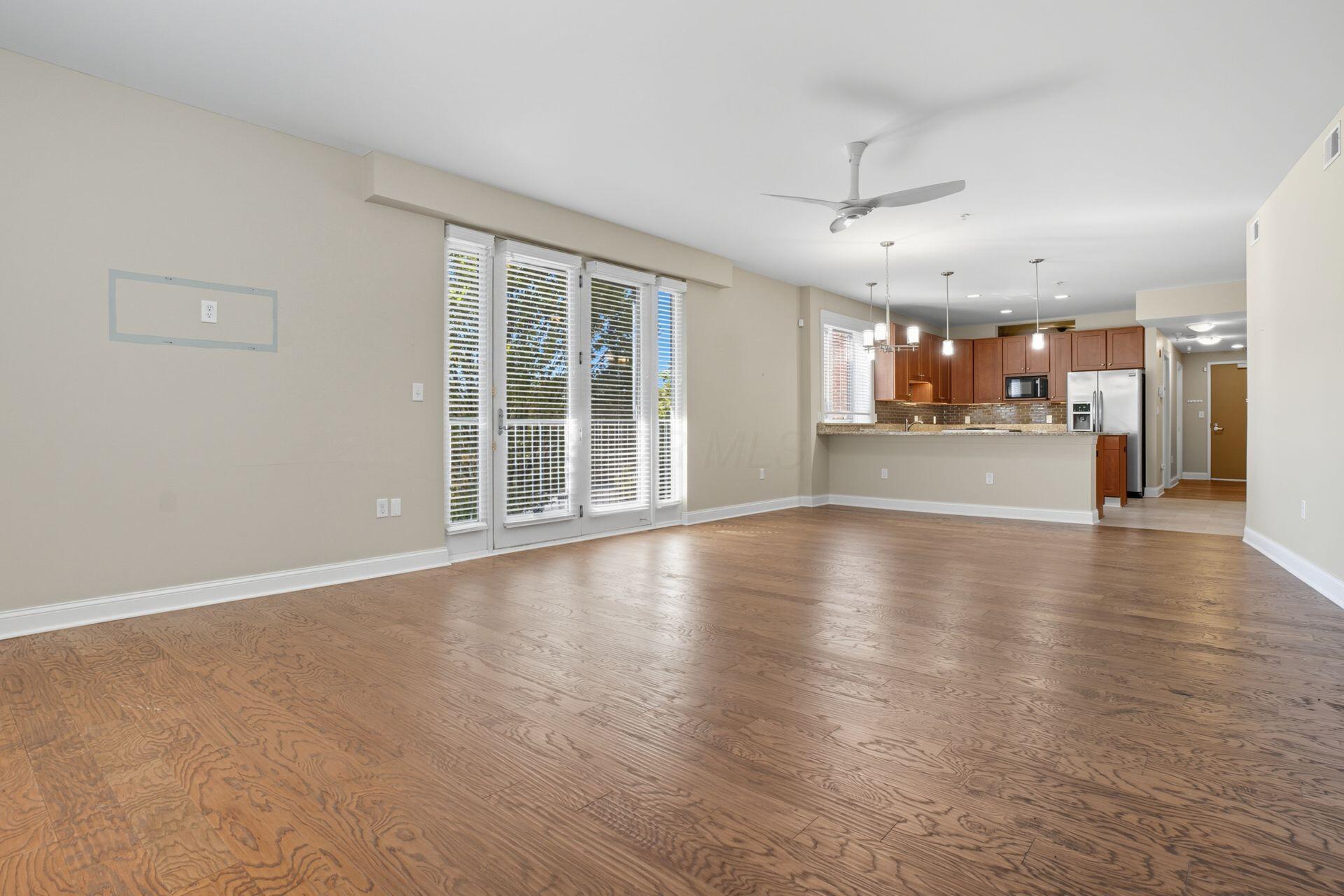 10 E Weber Road, 205 Property Photo 10