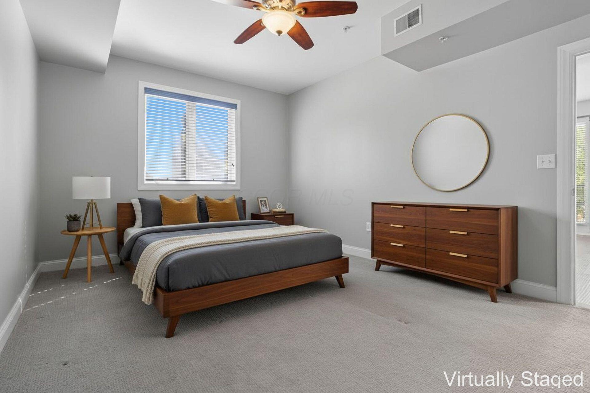 10 E Weber Road, 205 Property Photo 17