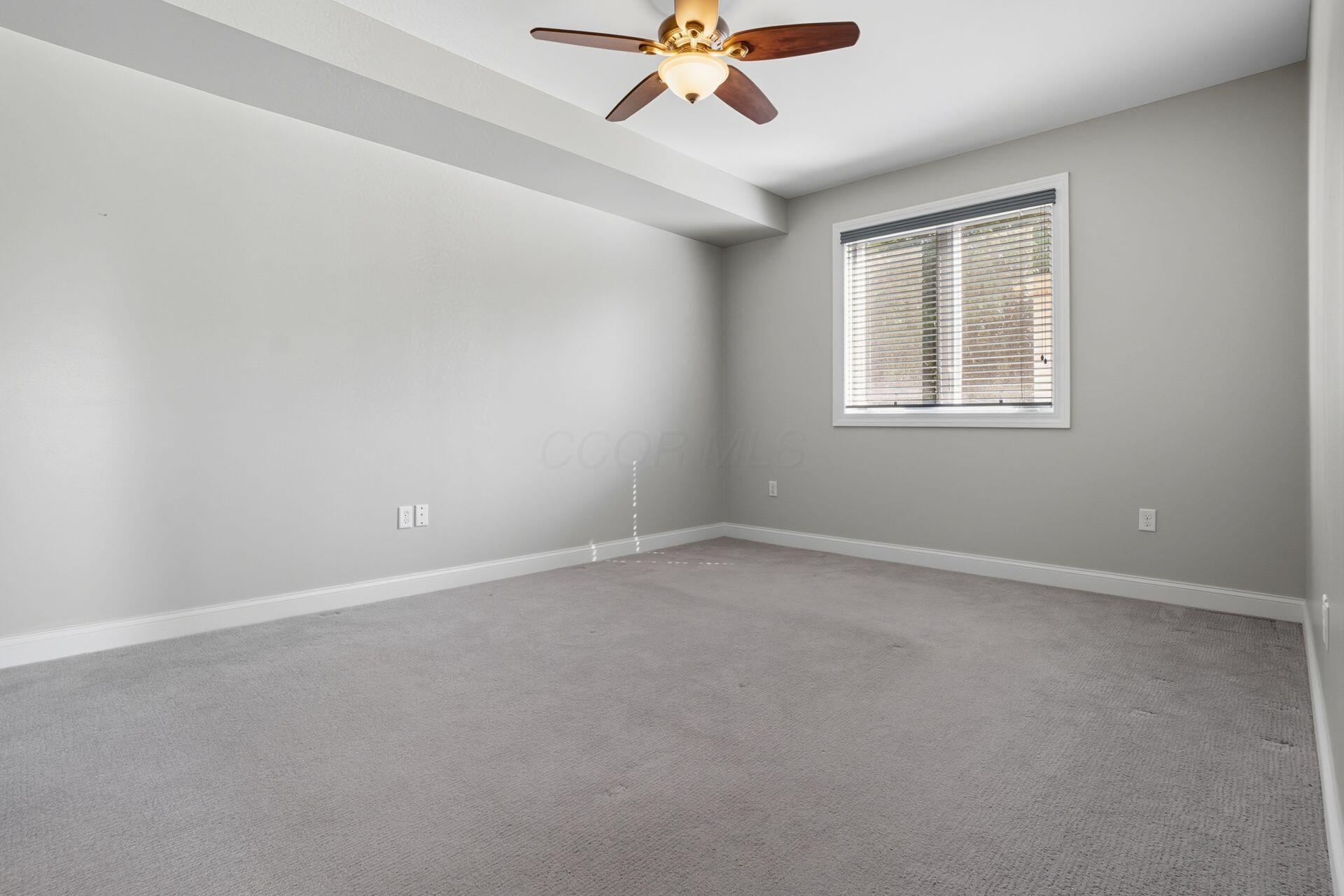 10 E Weber Road, 205 Property Photo 18