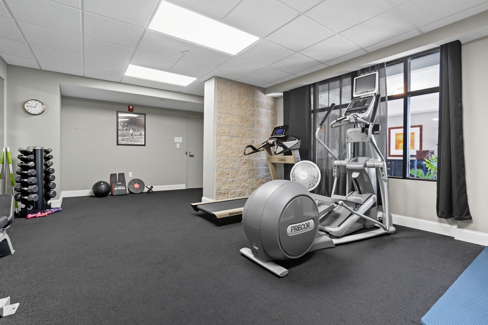 10 E Weber Road, 205 Property Photo 30