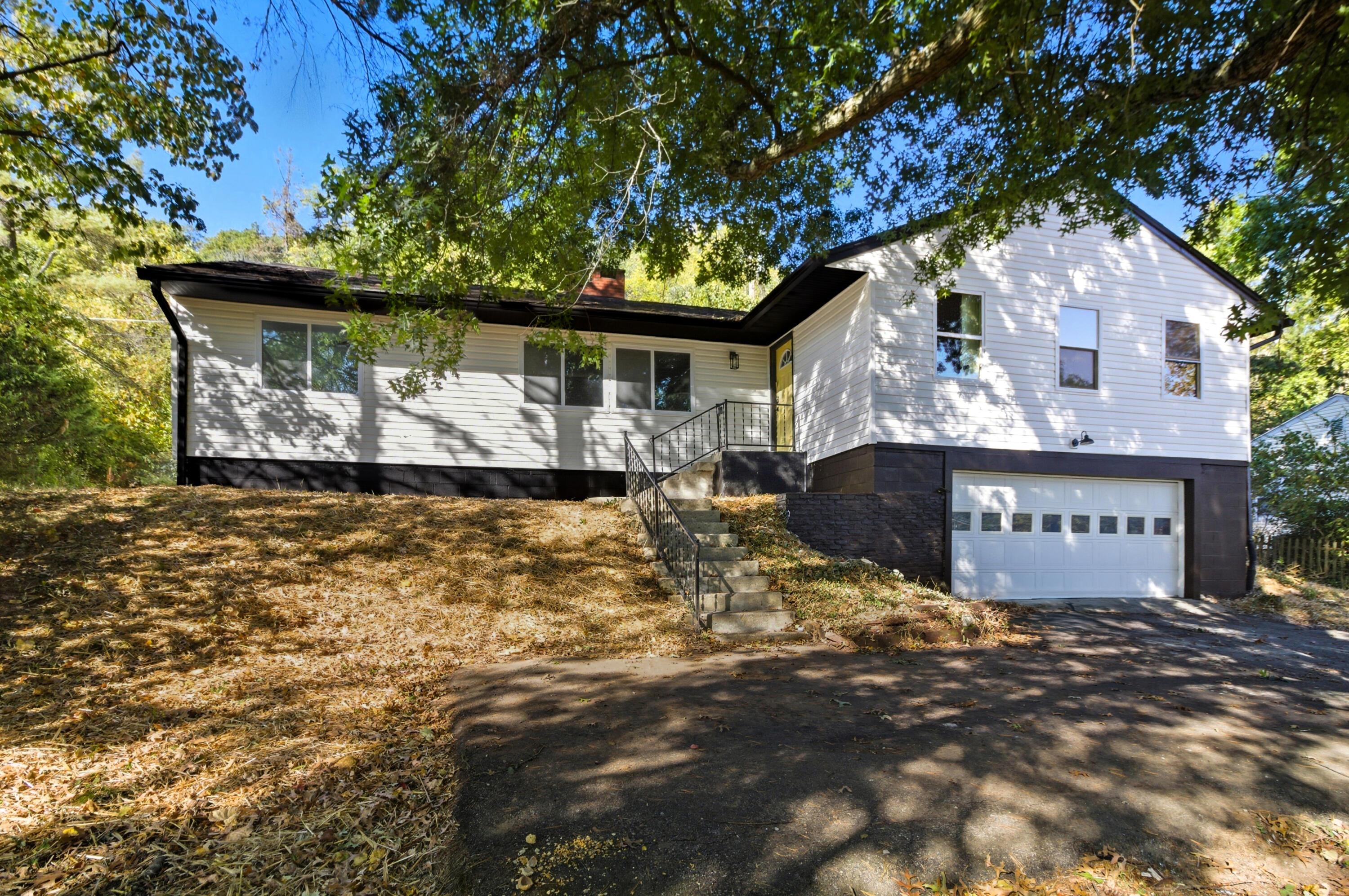 12 Mcguffey Lane Property Photo 1