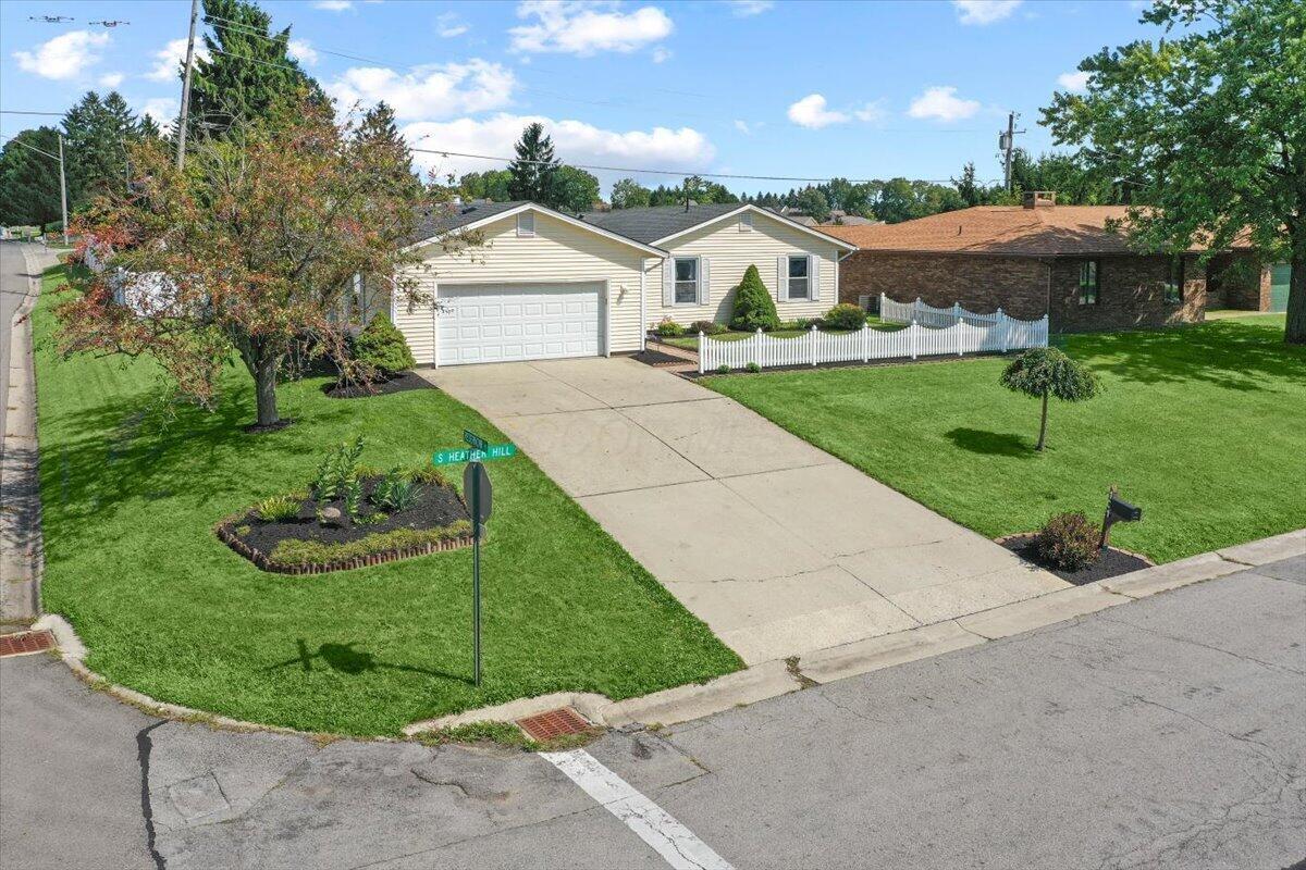 101 S Heather Hill Drive Property Photo 3