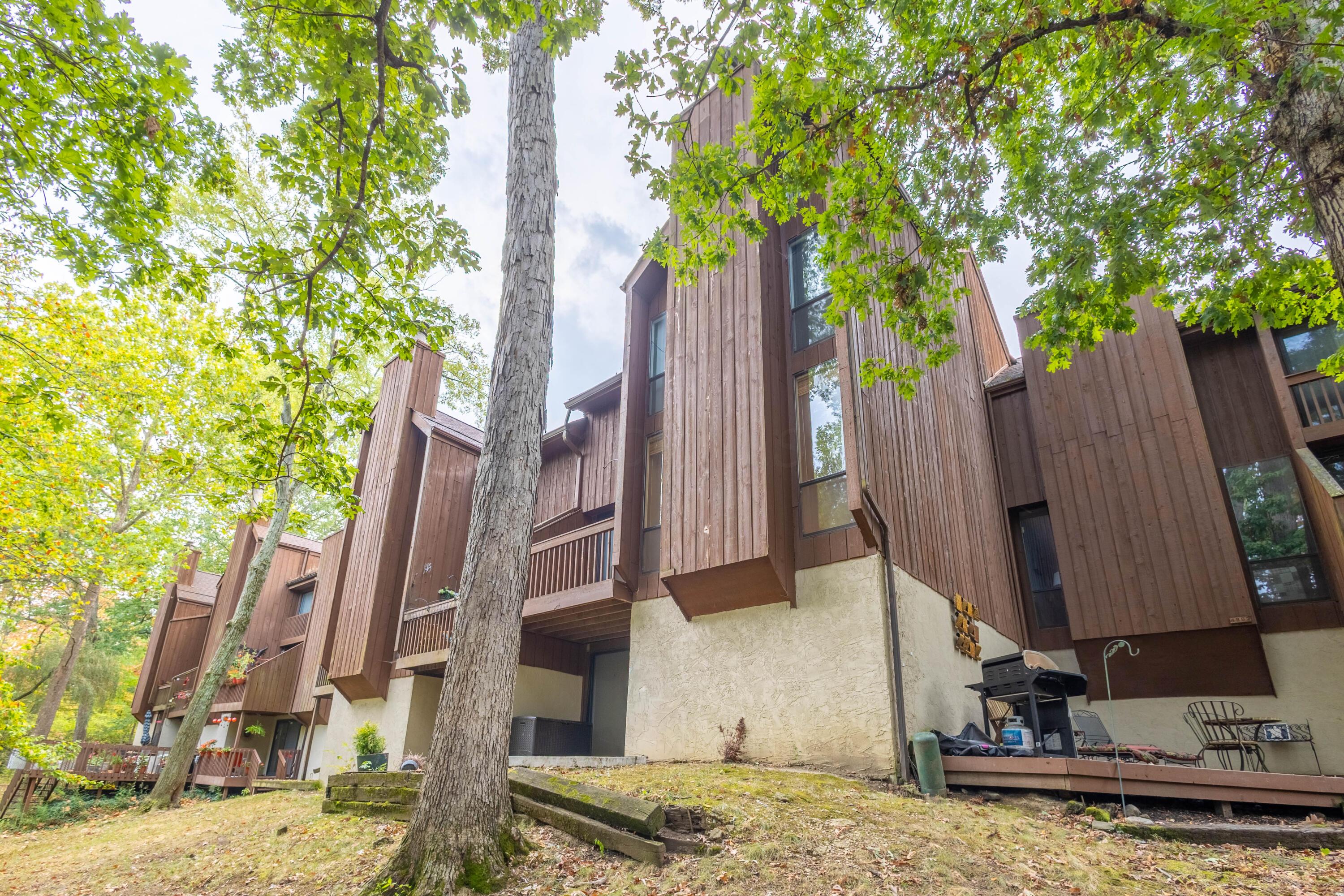 4984 Wintersong Lane, 2 Property Photo 54