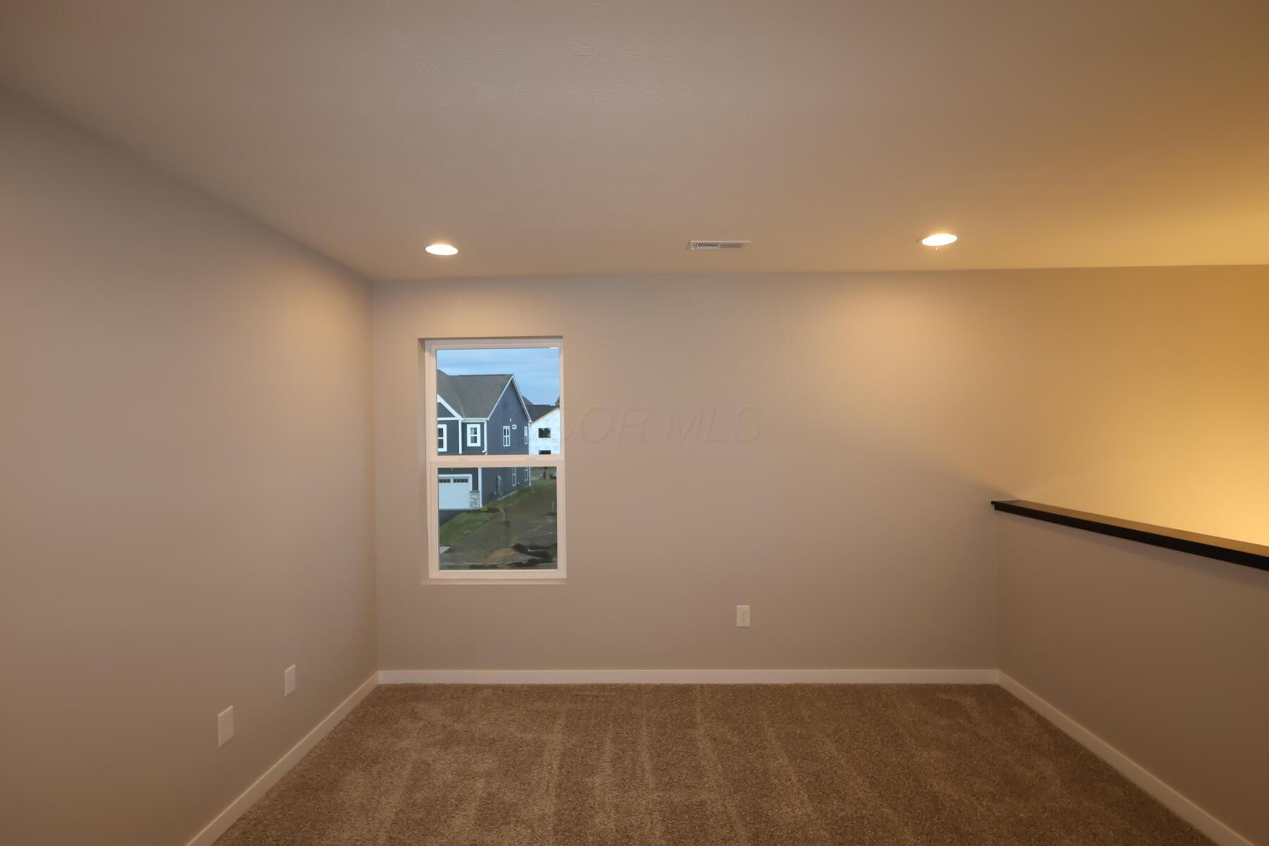 2702 Drycreek Court Property Photo 8