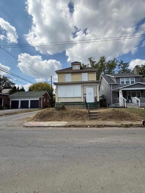 977 Heyl Avenue Property Photo 1