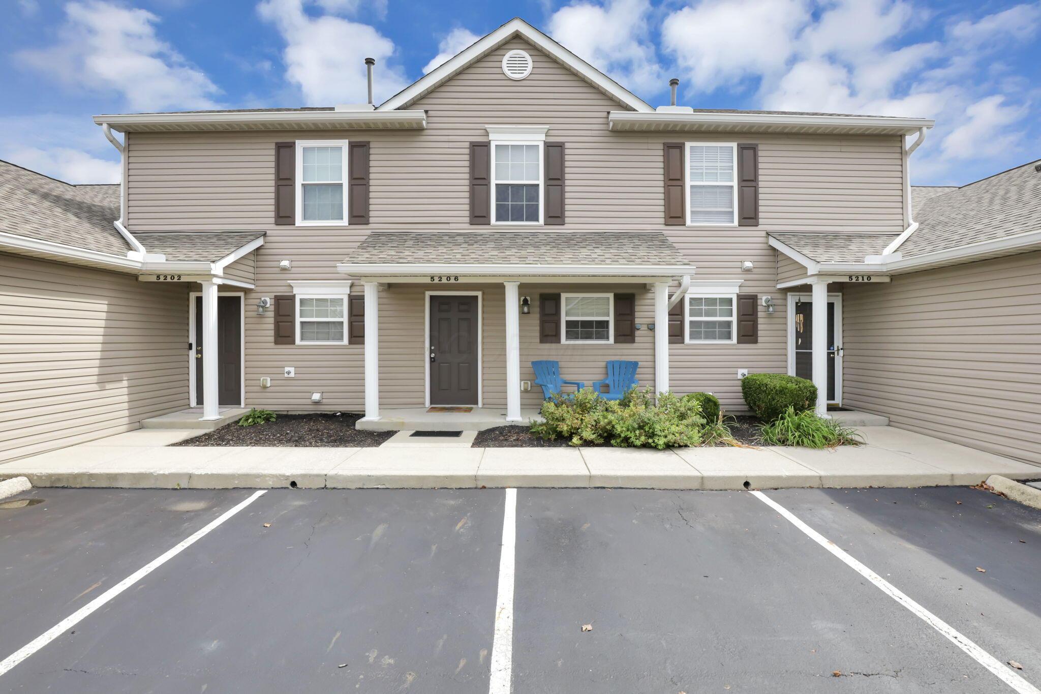 5206 Novelty Avenue Property Photo 1