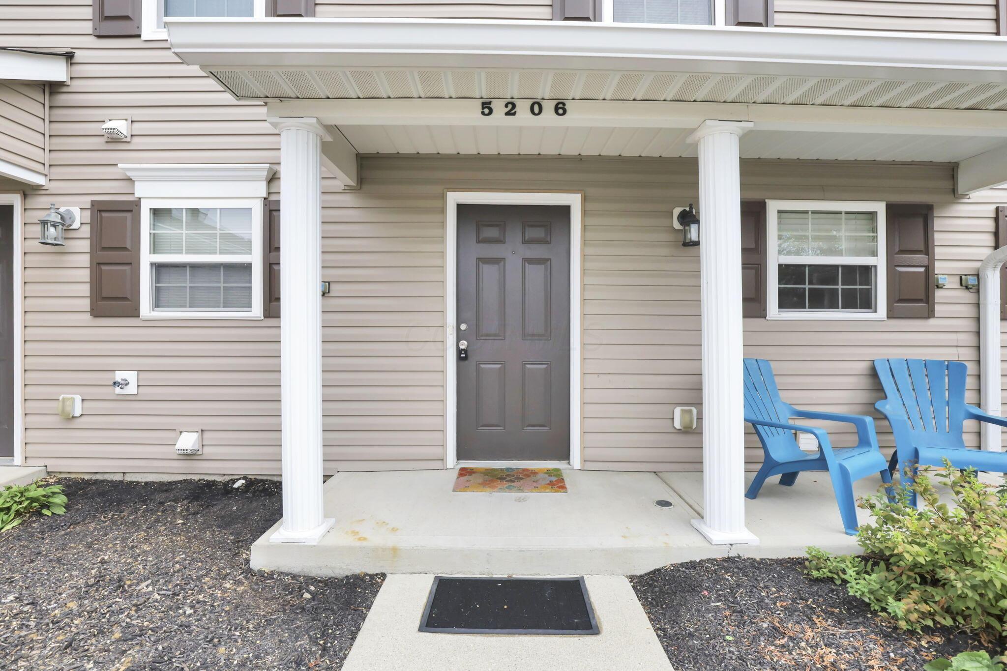 5206 Novelty Avenue Property Photo 2