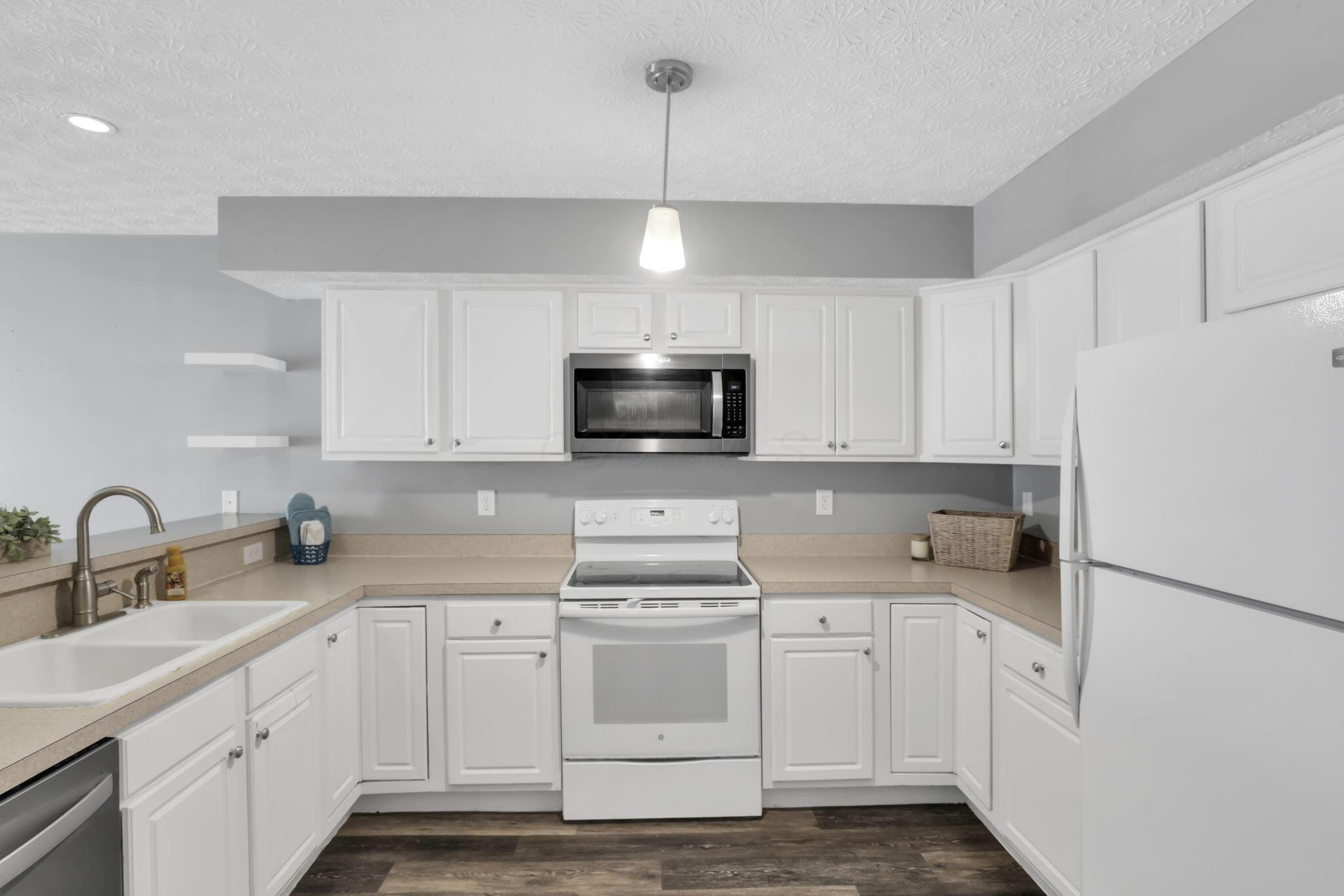 5206 Novelty Avenue Property Photo 11