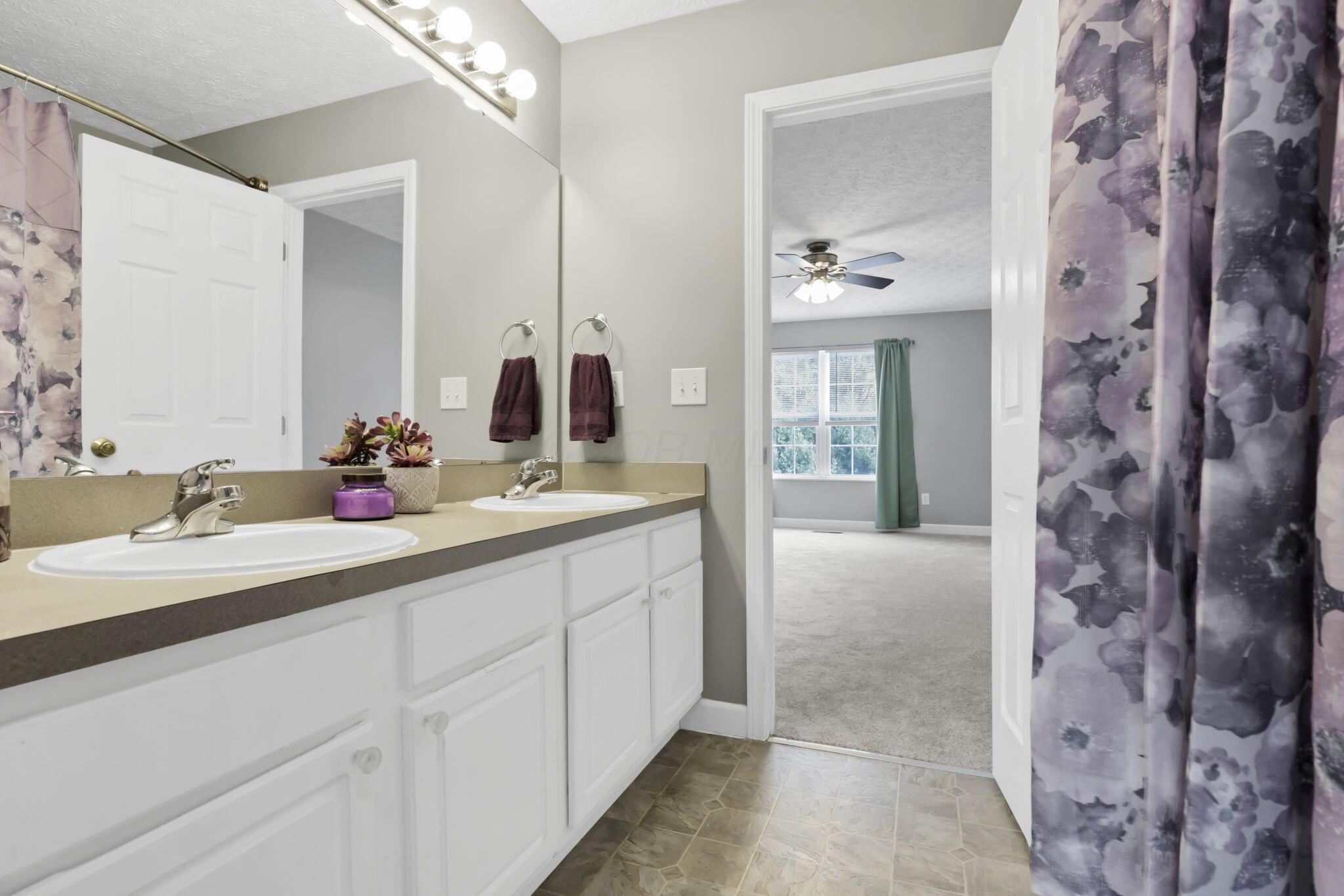 5206 Novelty Avenue Property Photo 19