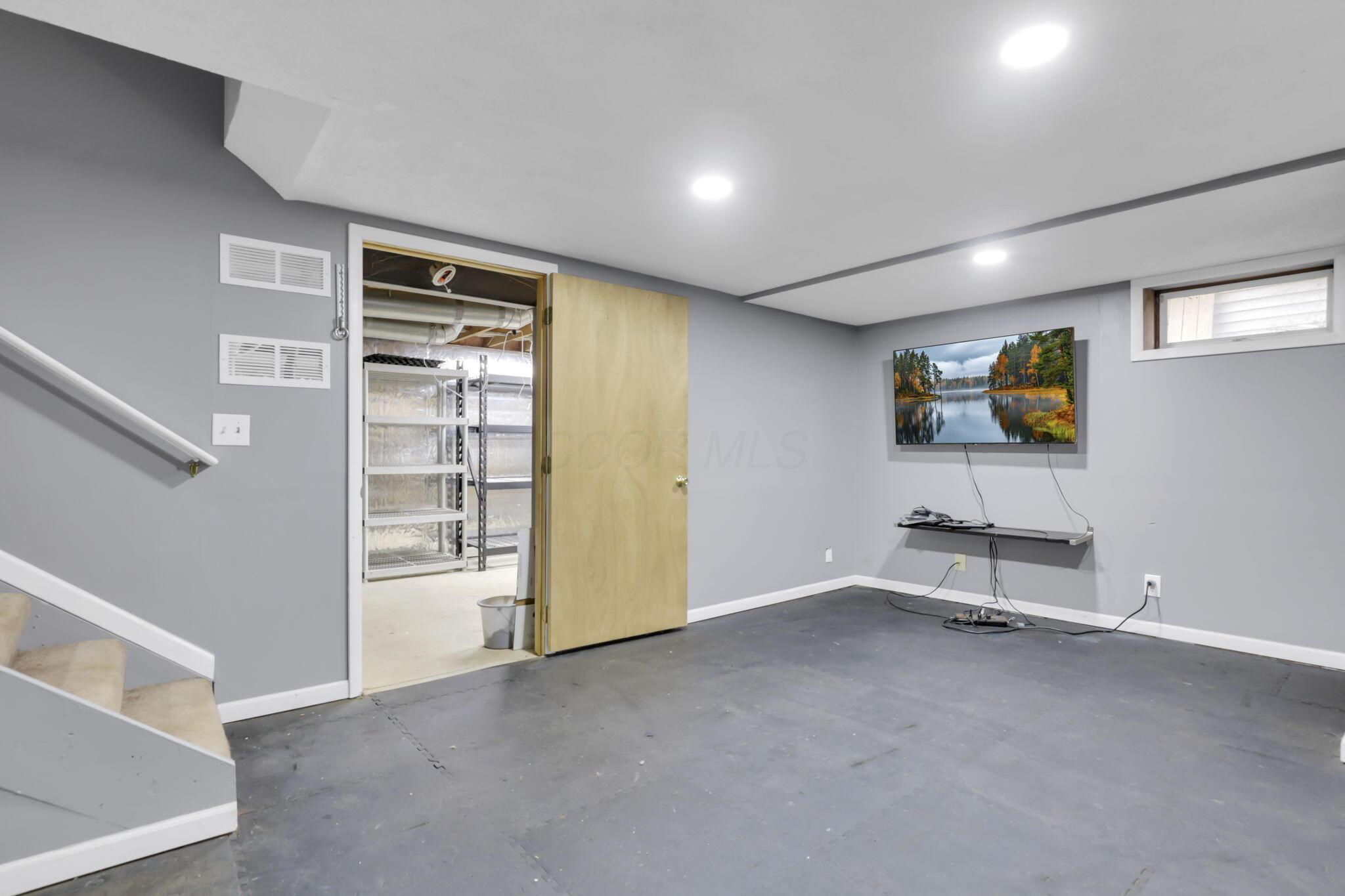 5222 Algean Drive Property Photo 28