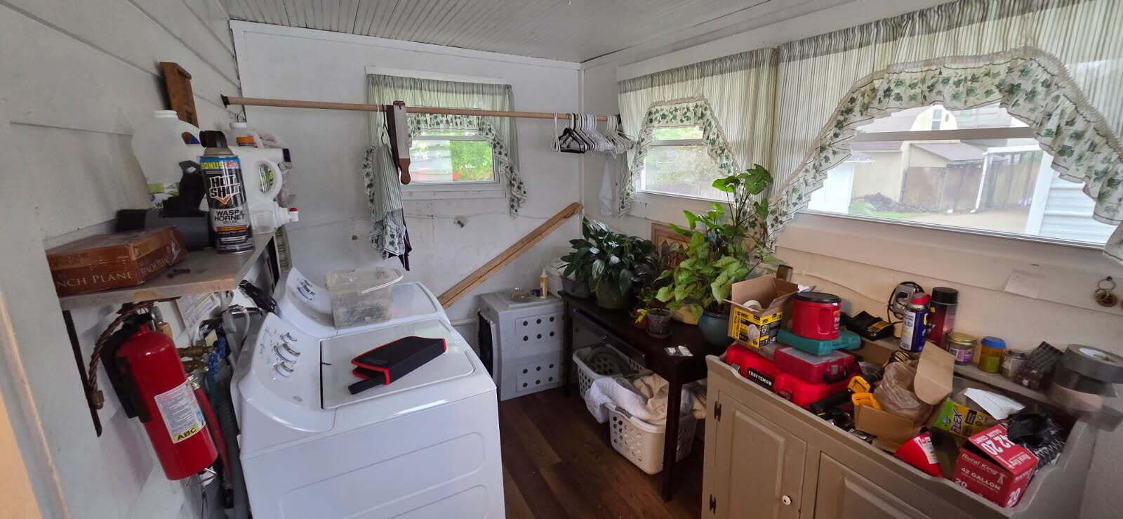 796 Woodrow Avenue Property Photo 8